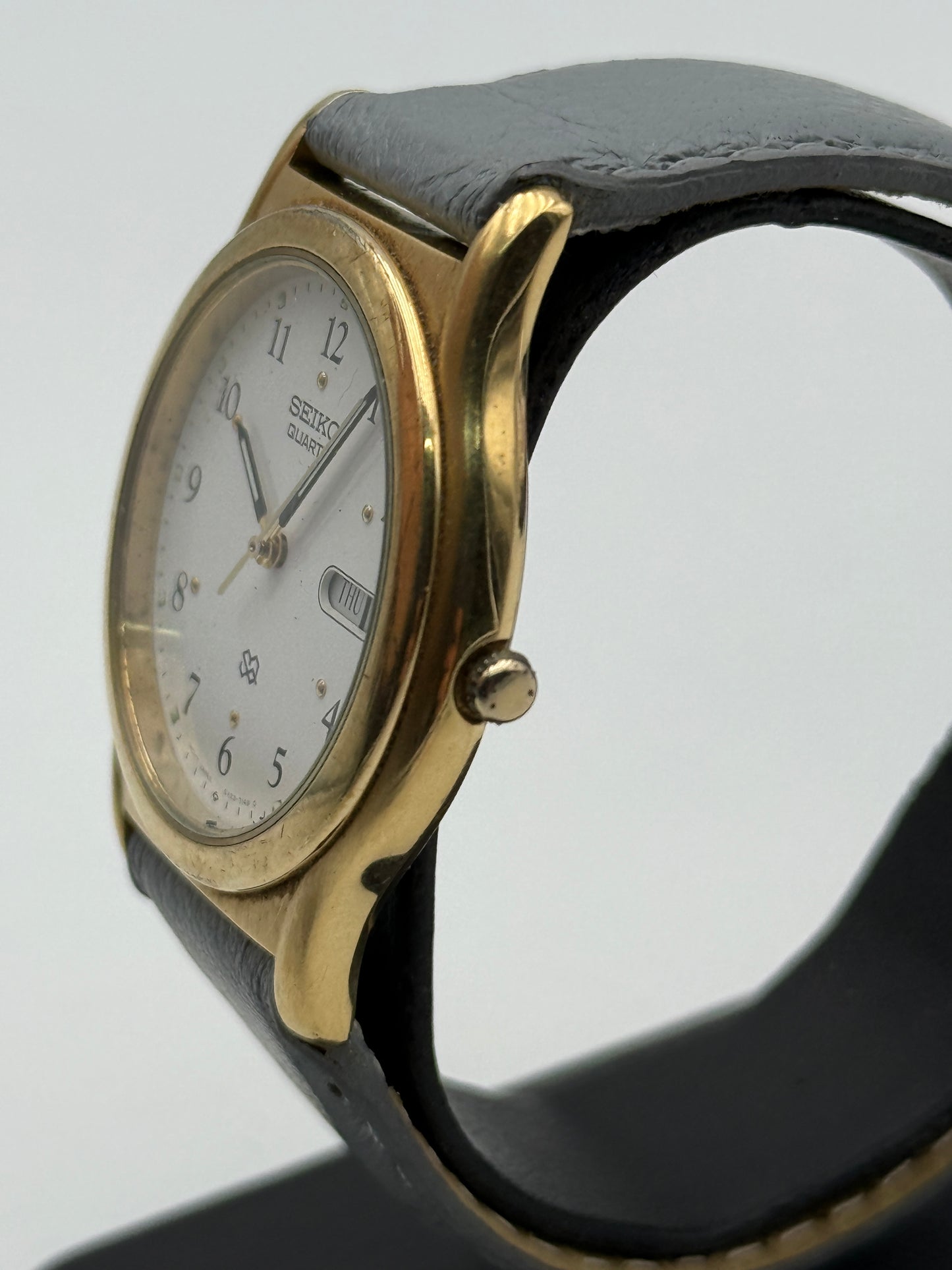 seiko Quartz sq 5y23-7080 36mm