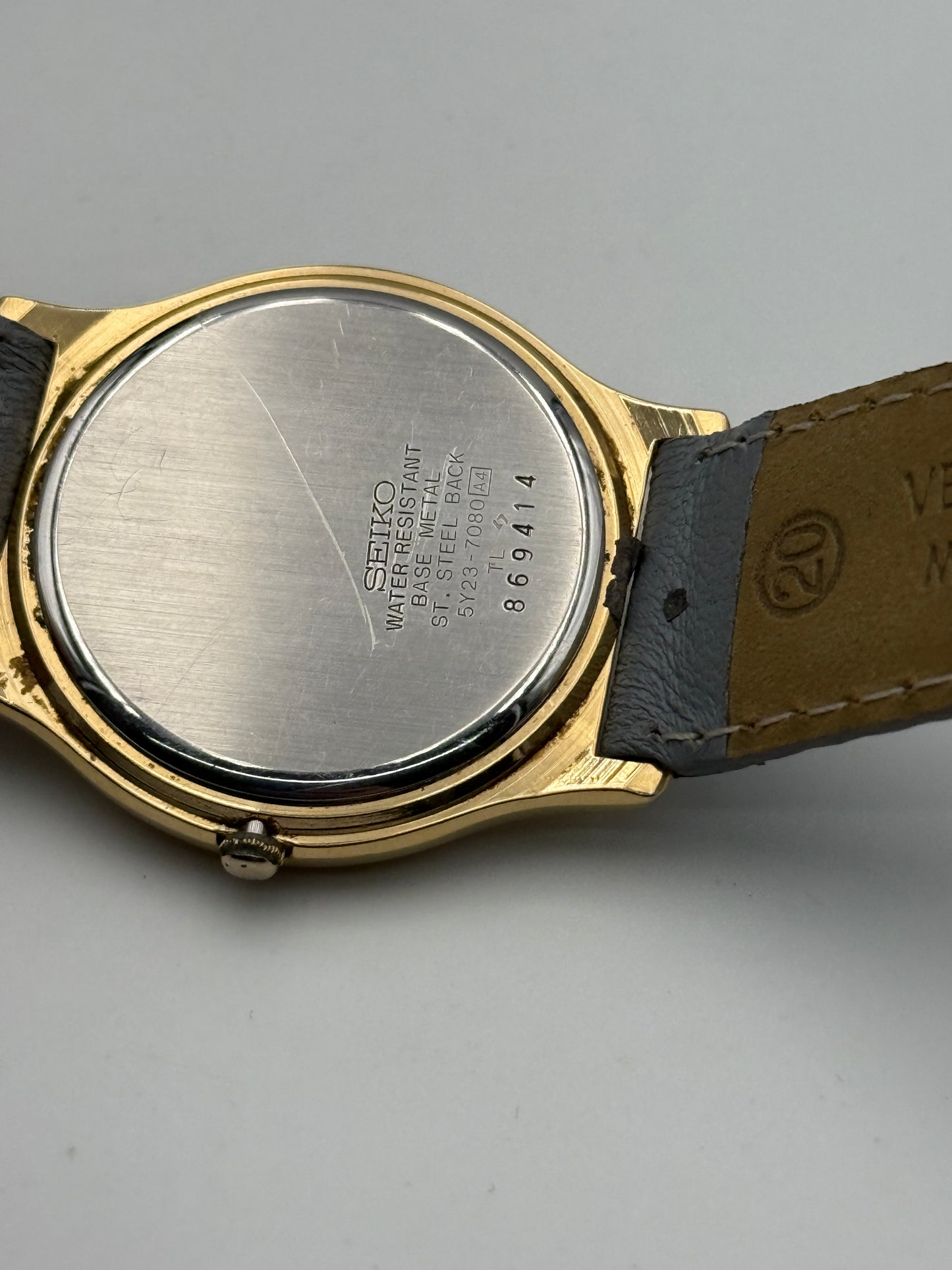 seiko Quartz sq 5y23-7080 36mm