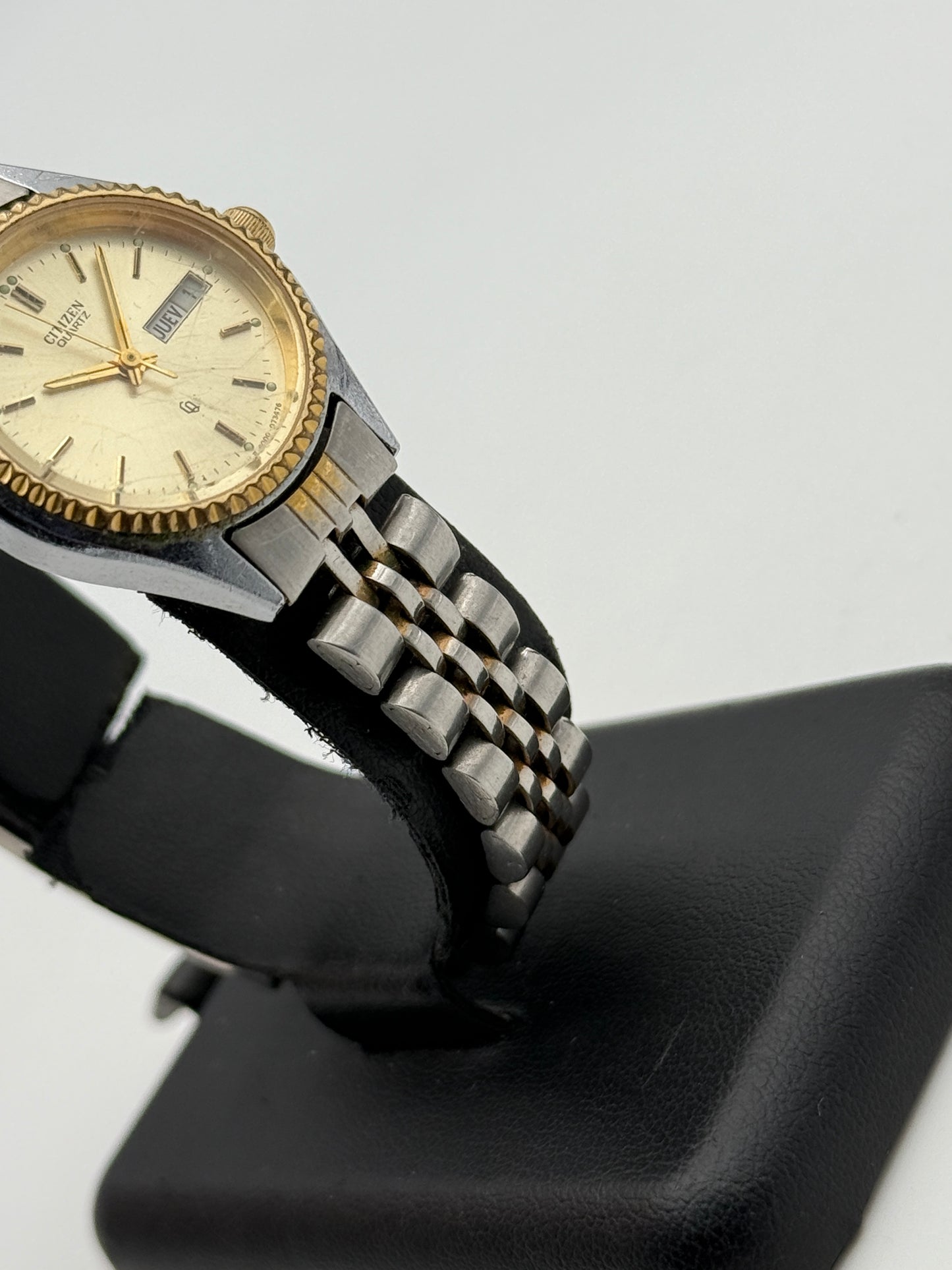 citizen Quartz 6000-07294 25mm