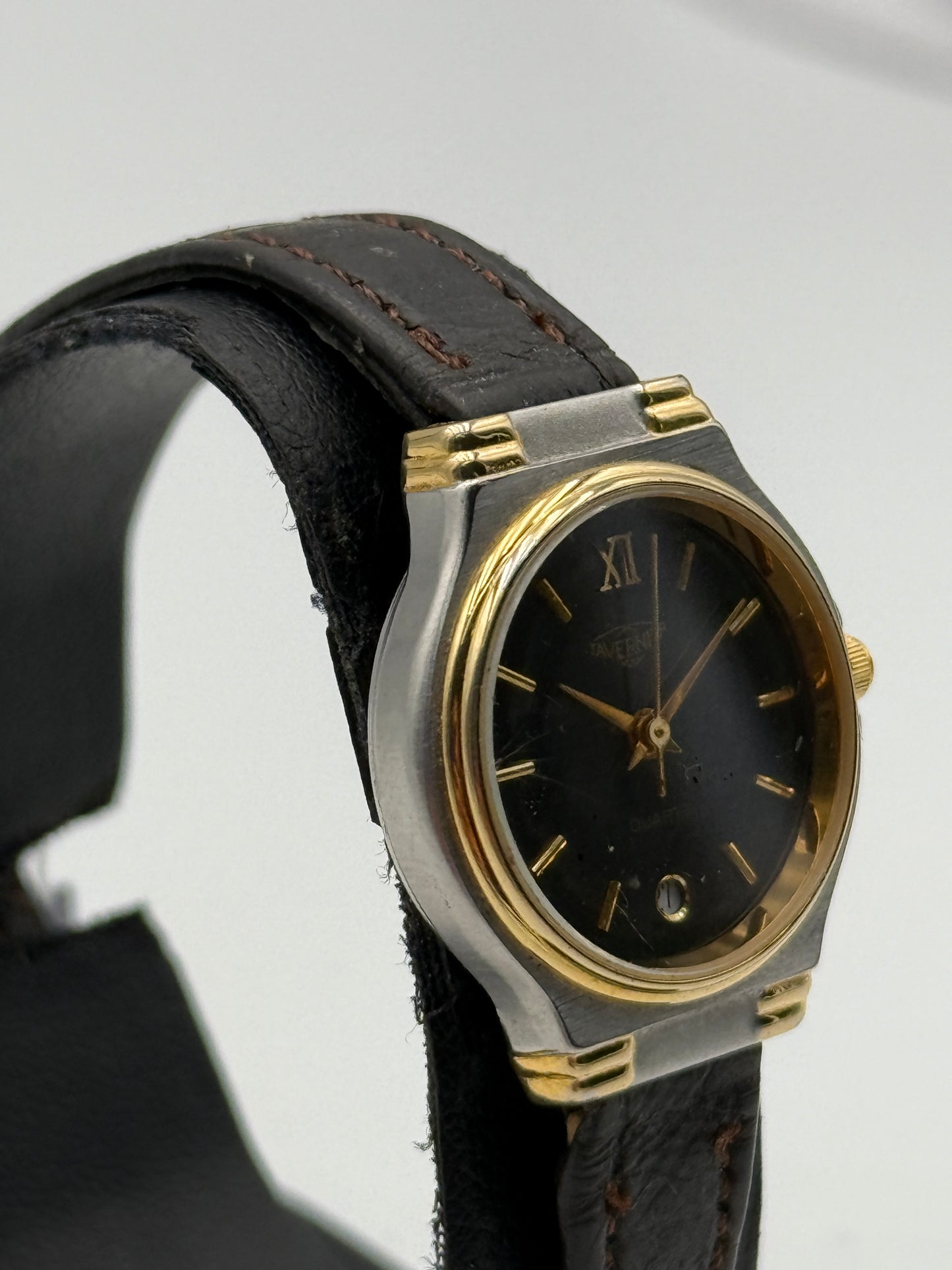 Tavernier 25mm eta swiss Quartz