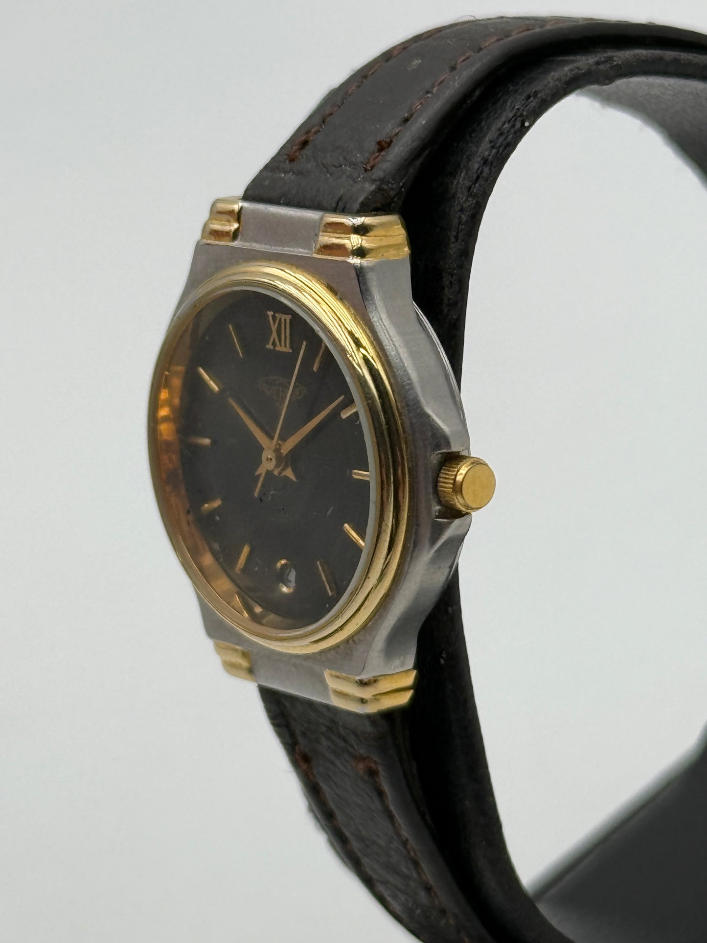 Tavernier 25mm eta swiss Quartz