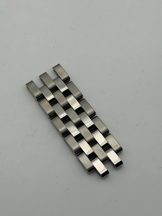 sector 17mm maglia link