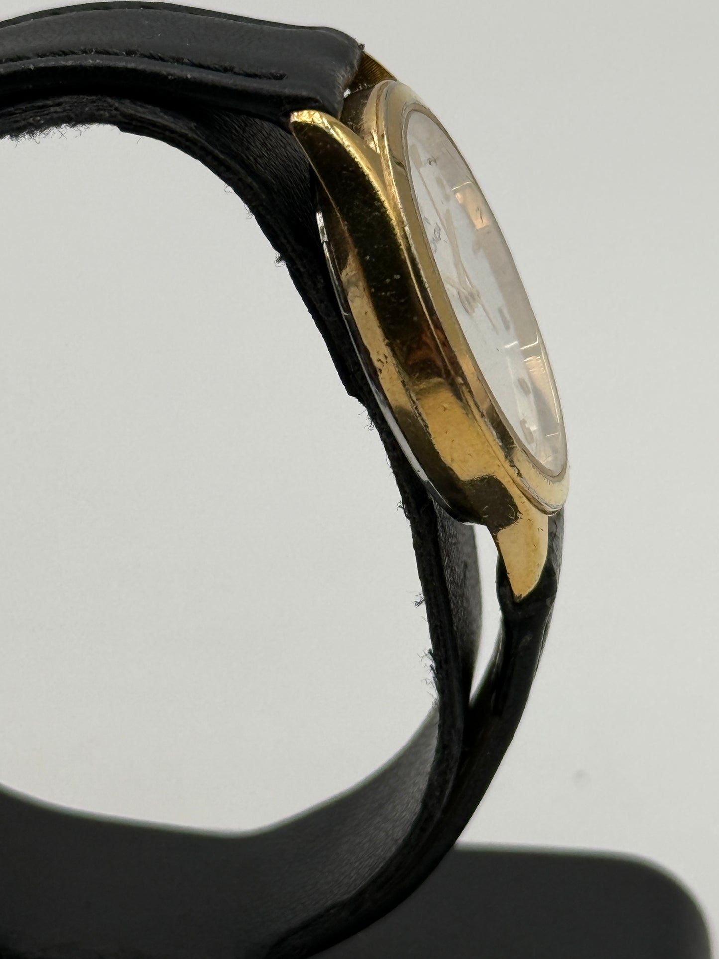 Mondia swiss movement 0150 28mm