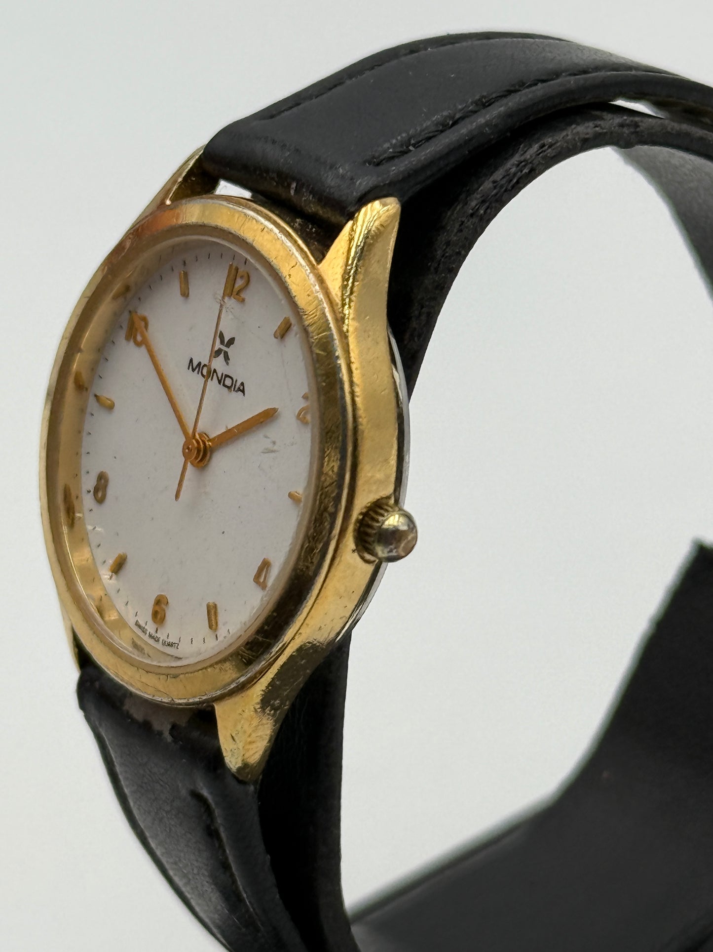 Mondia swiss movement 0150 28mm