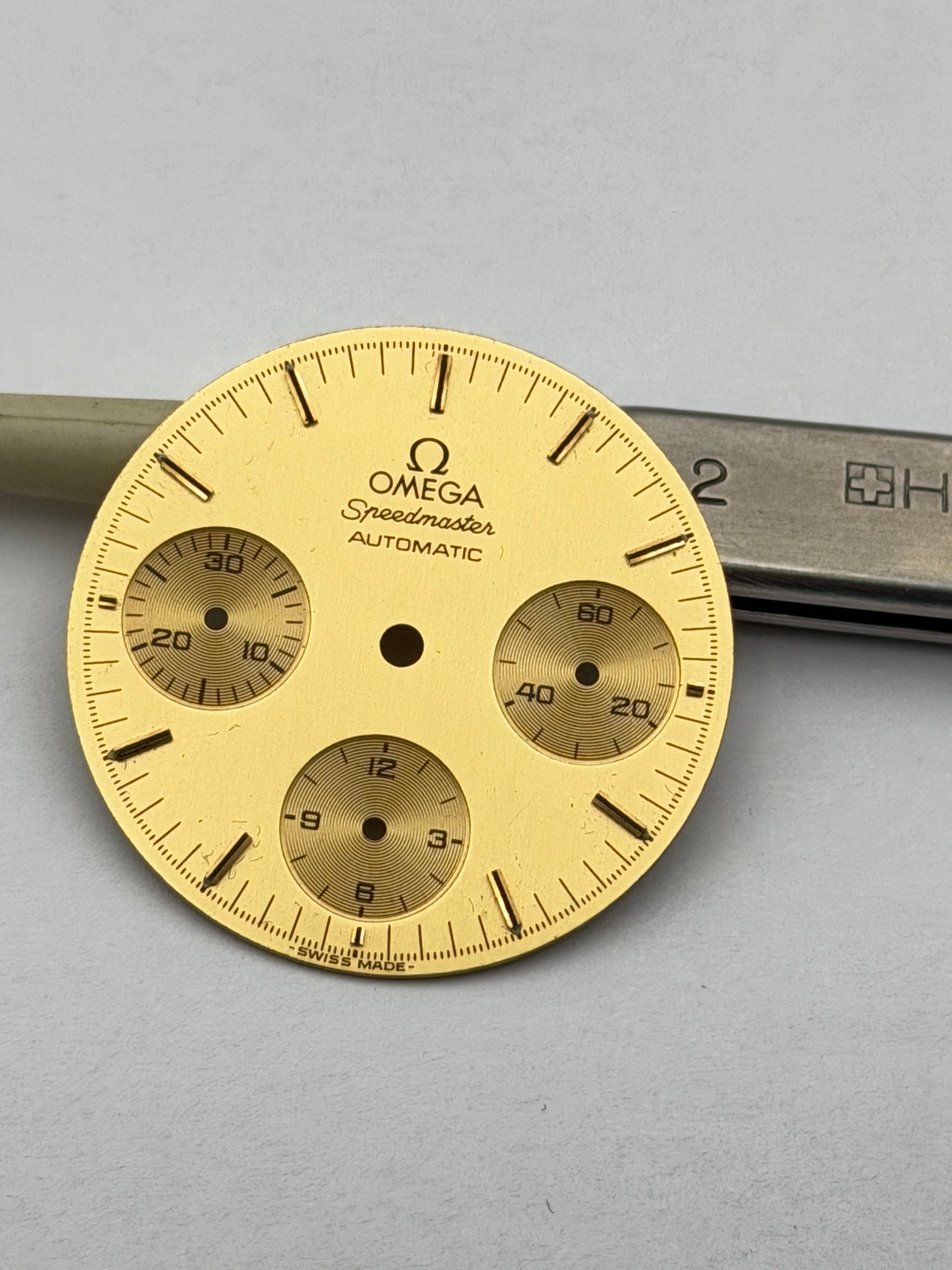 Omega speedmaster reduced 28.4mm automatic dial quadrante