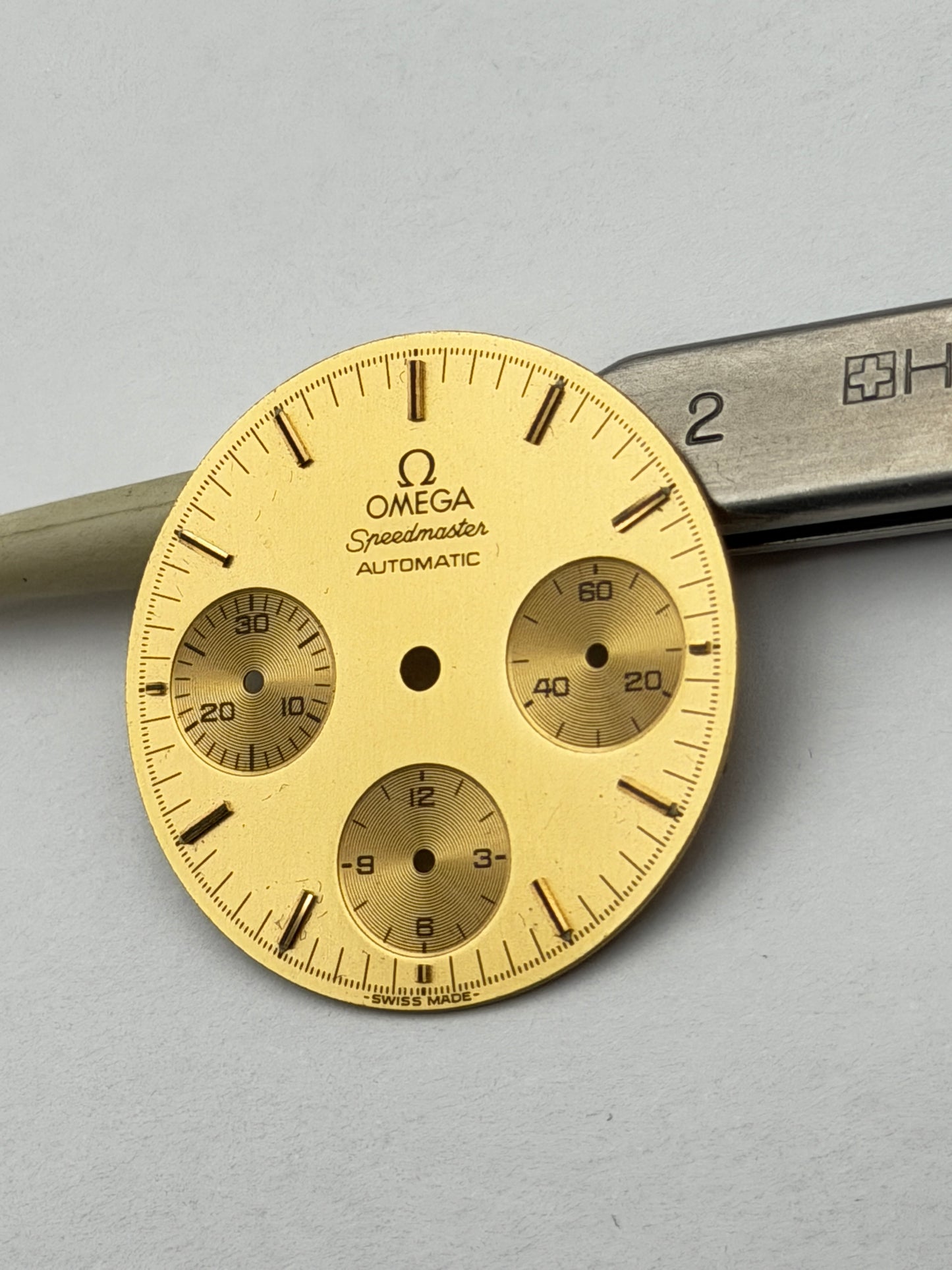 Omega speedmaster reduced 28.4mm automatic dial quadrante