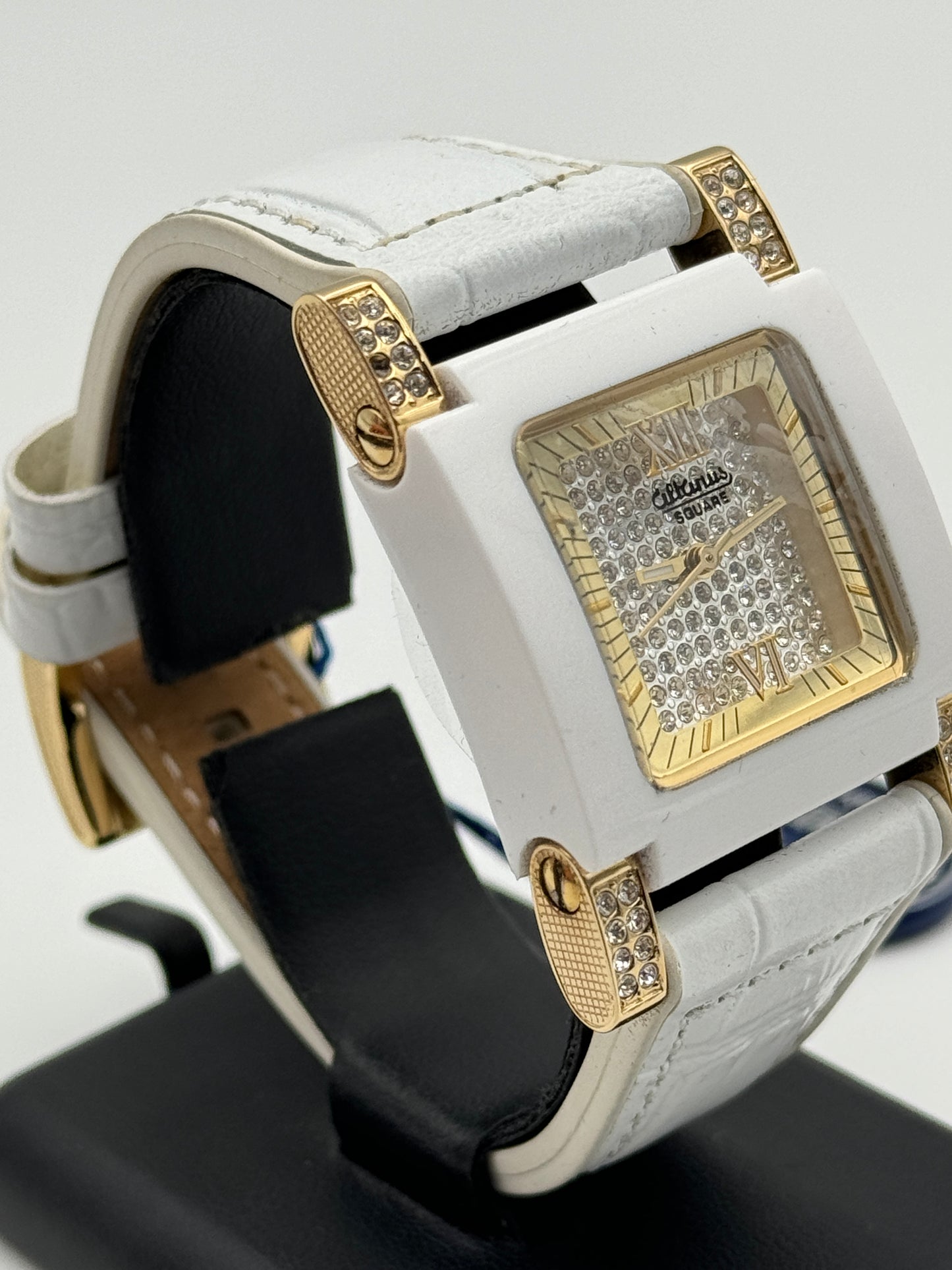 altanus square x16101 swiss made