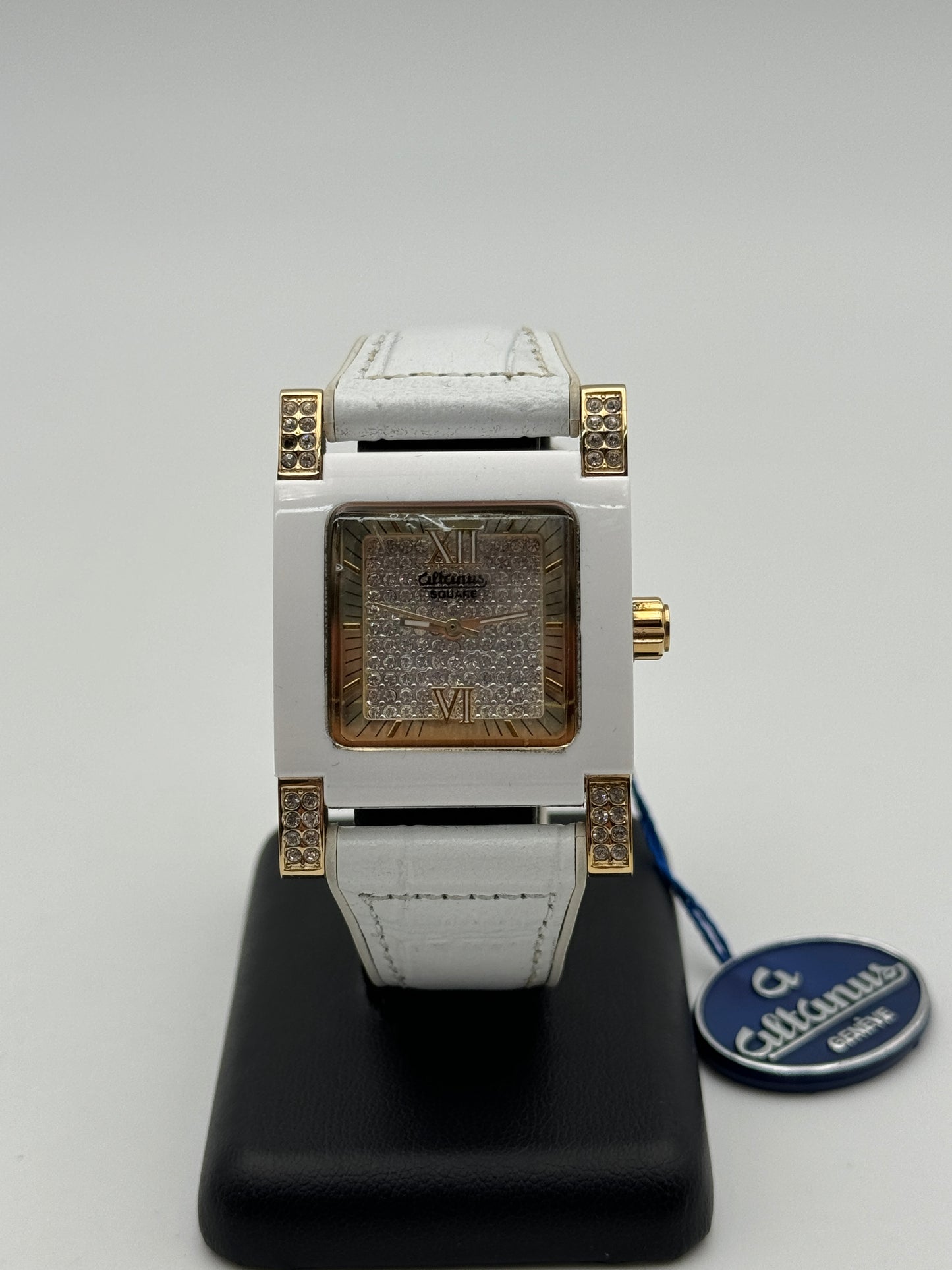 altanus square x16101 swiss made