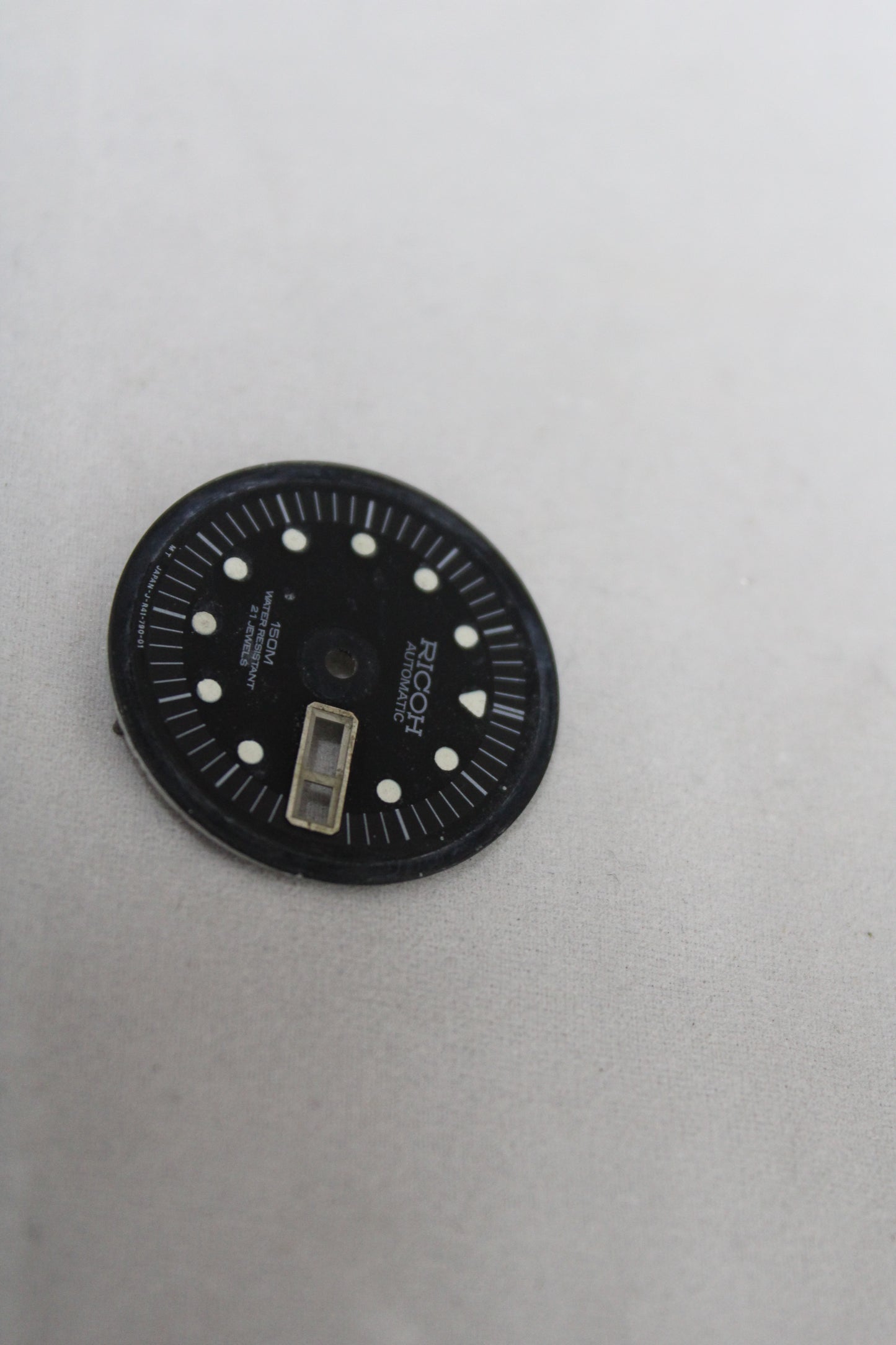 ricoh 150m automatic black quadrante dial 28mm