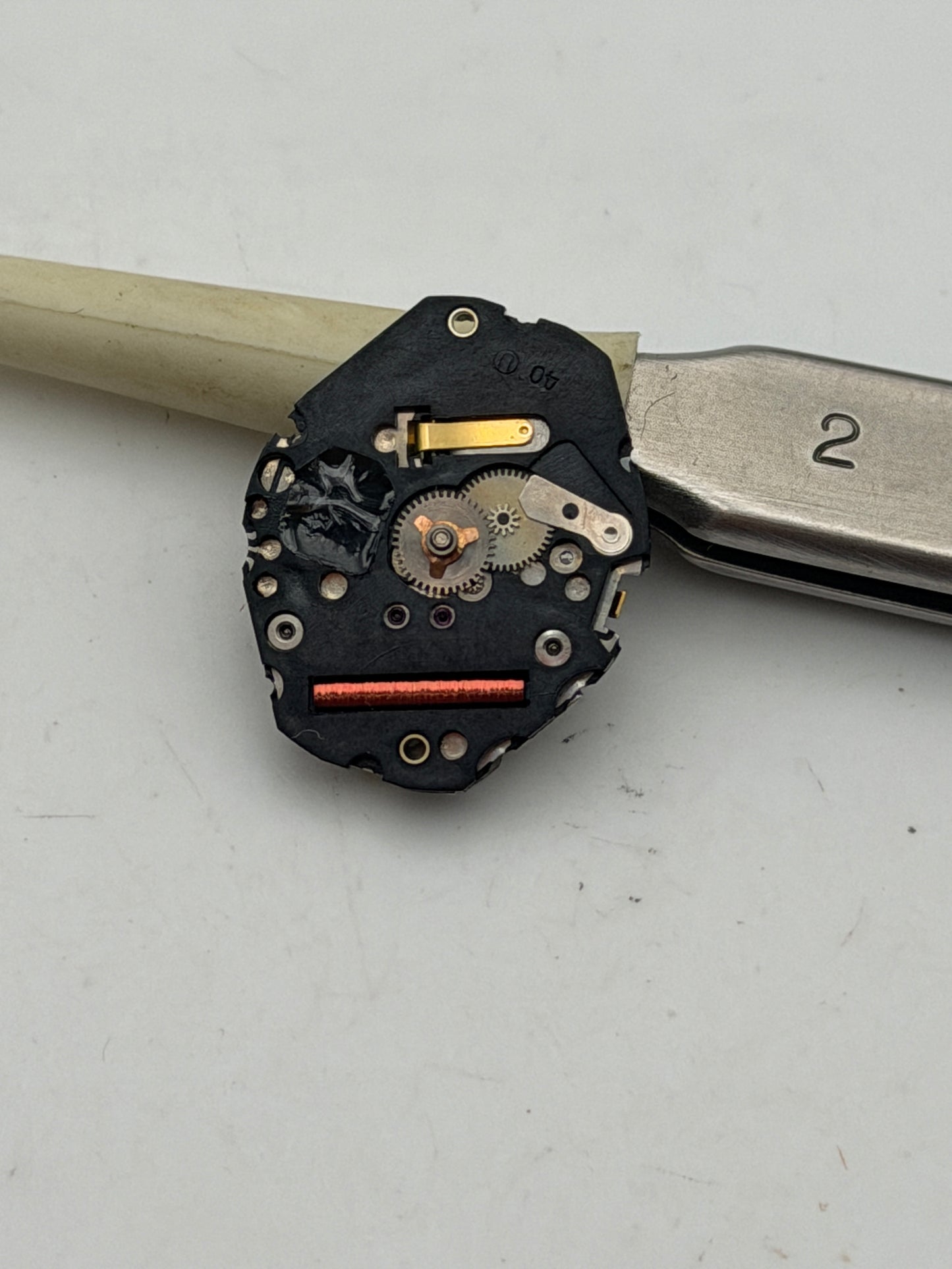 bulova 2640.10 movement movimento quartz