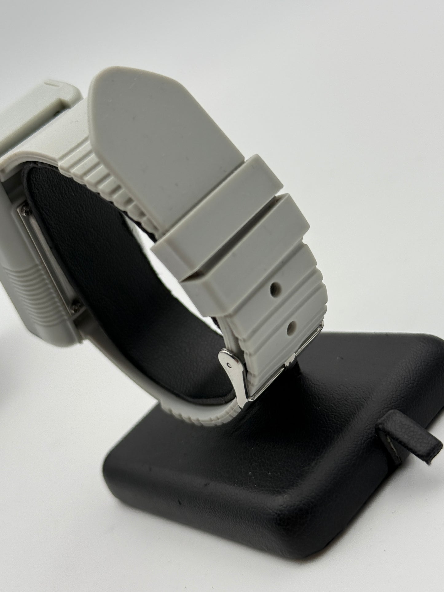 Game boy watch bn43 6nz 30x49mm