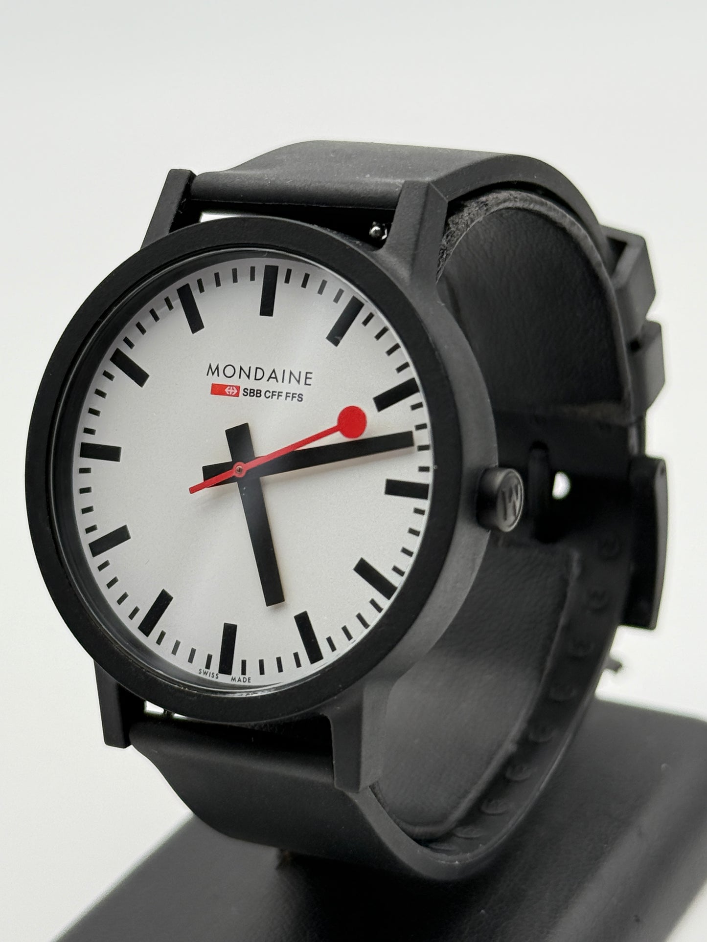 mondaine sbb cff ffs ferrovie svizzere
