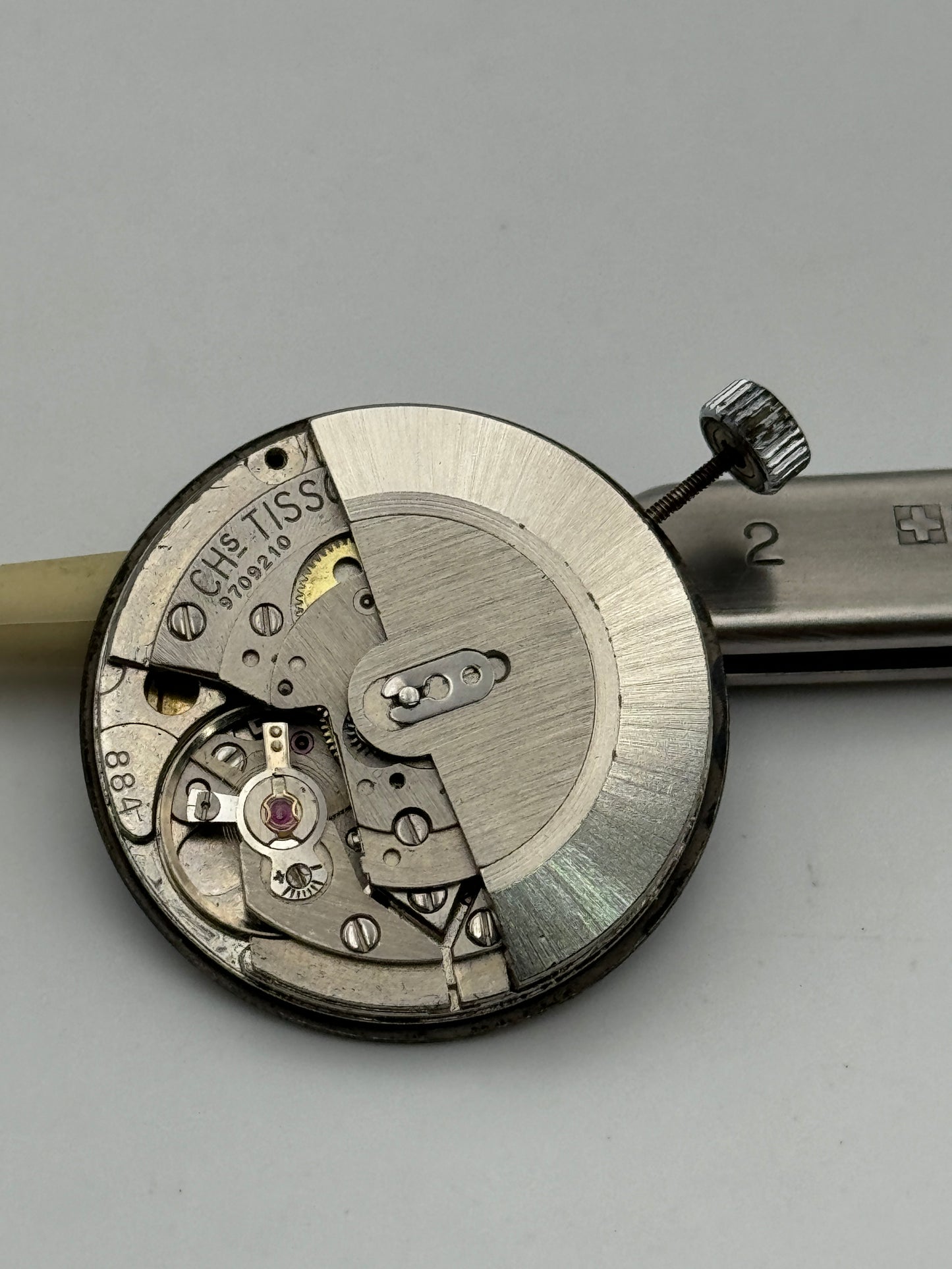 Tissot 884 automatic movement movimento