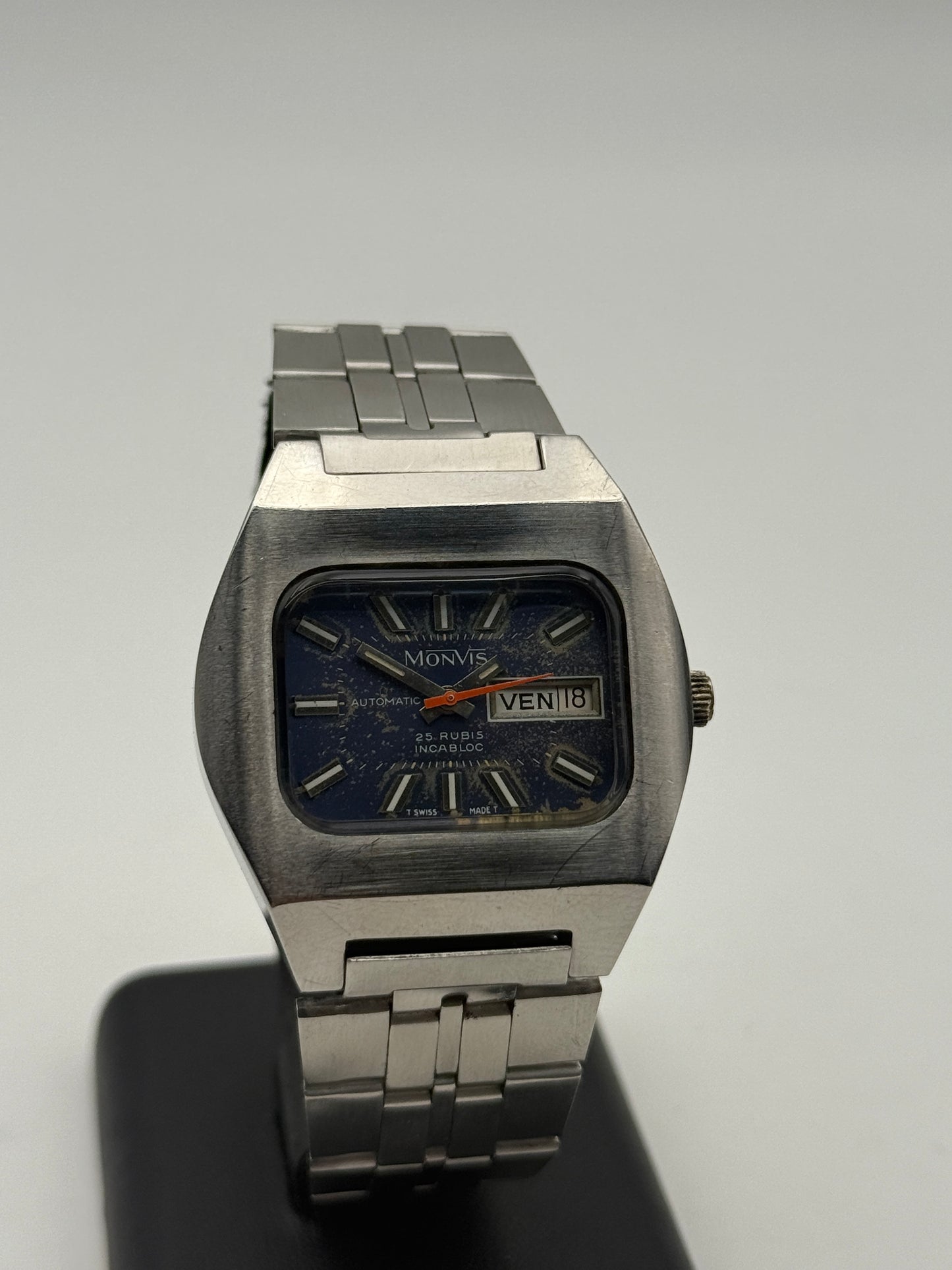 monvis diver vintage automatic eta steel 38mm 1518