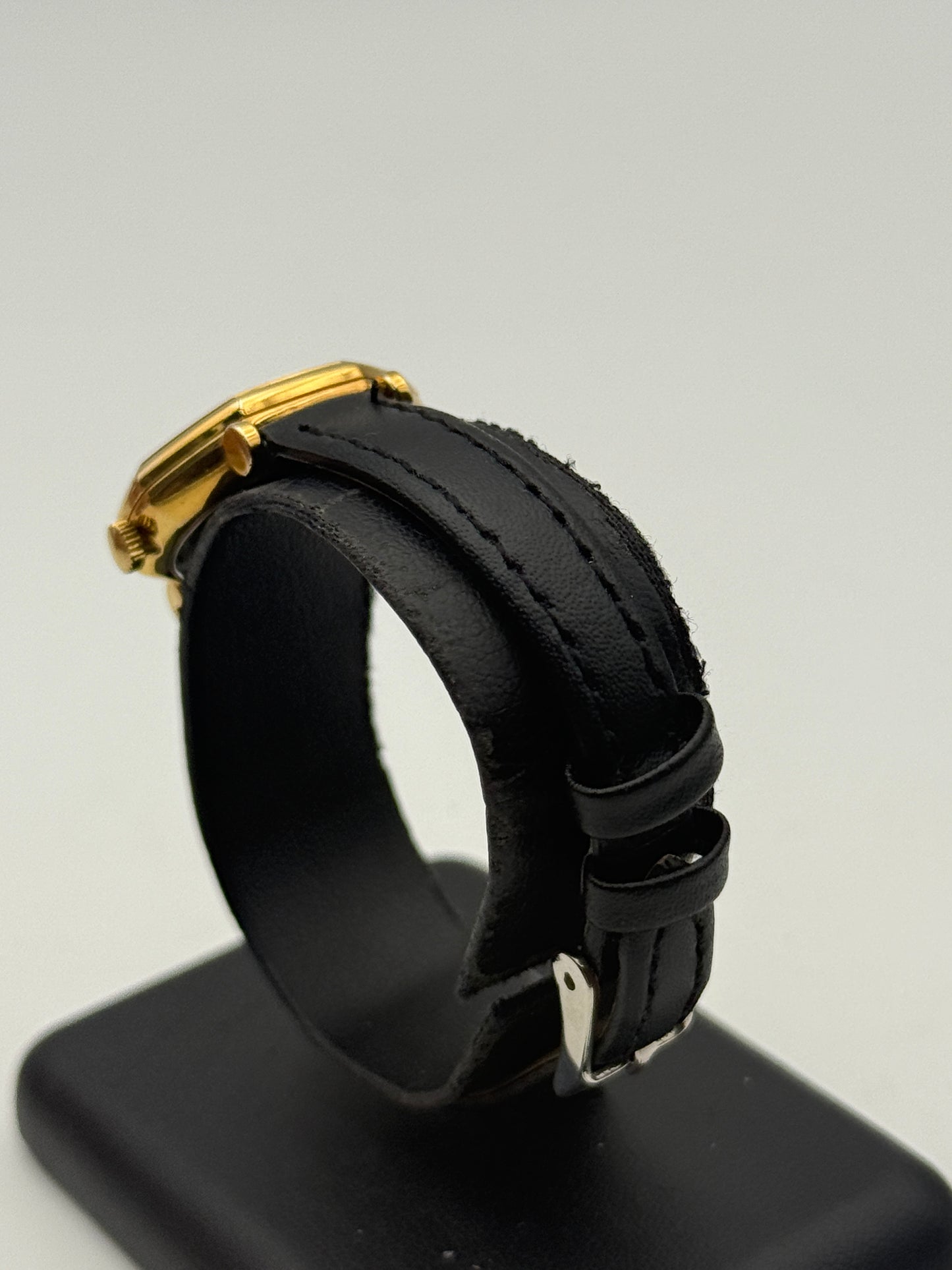 tavernier swiss made vintage