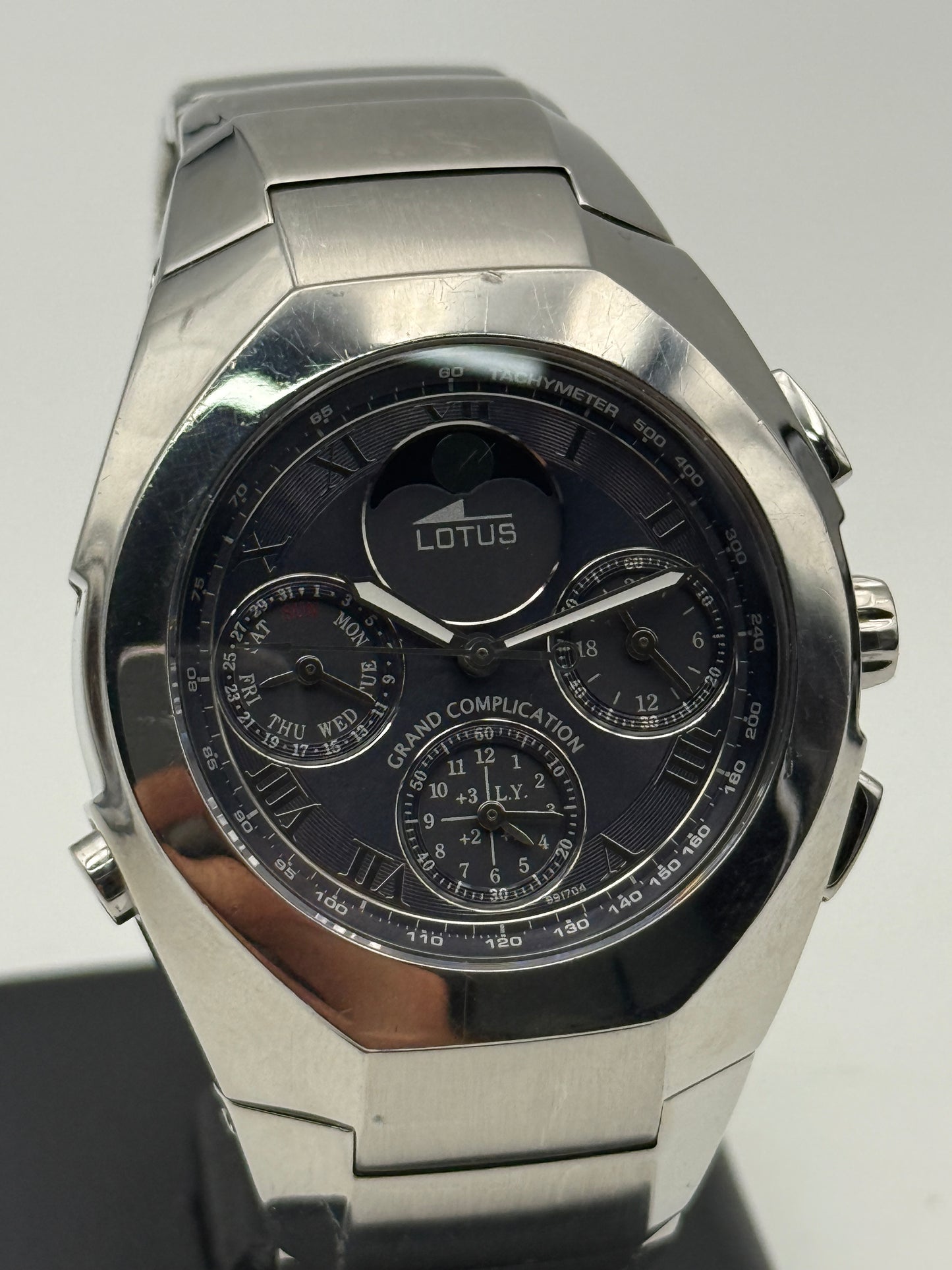 lotus grand complication model deposè 9917 sapphire glass