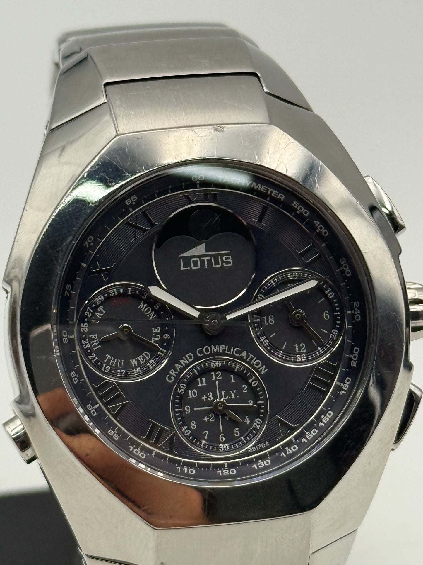lotus grand complication model deposè 9917 sapphire glass