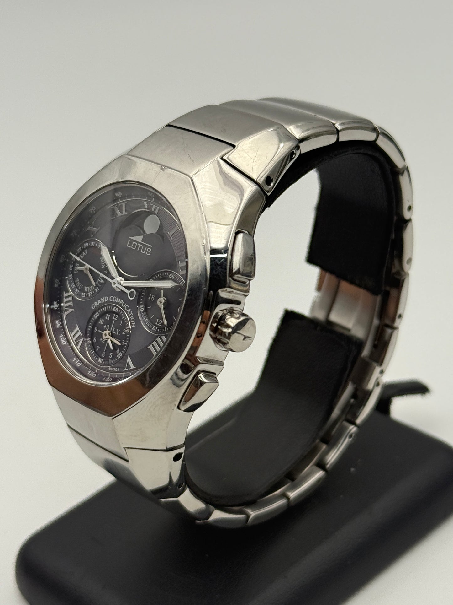 lotus grand complication model deposè 9917 sapphire glass