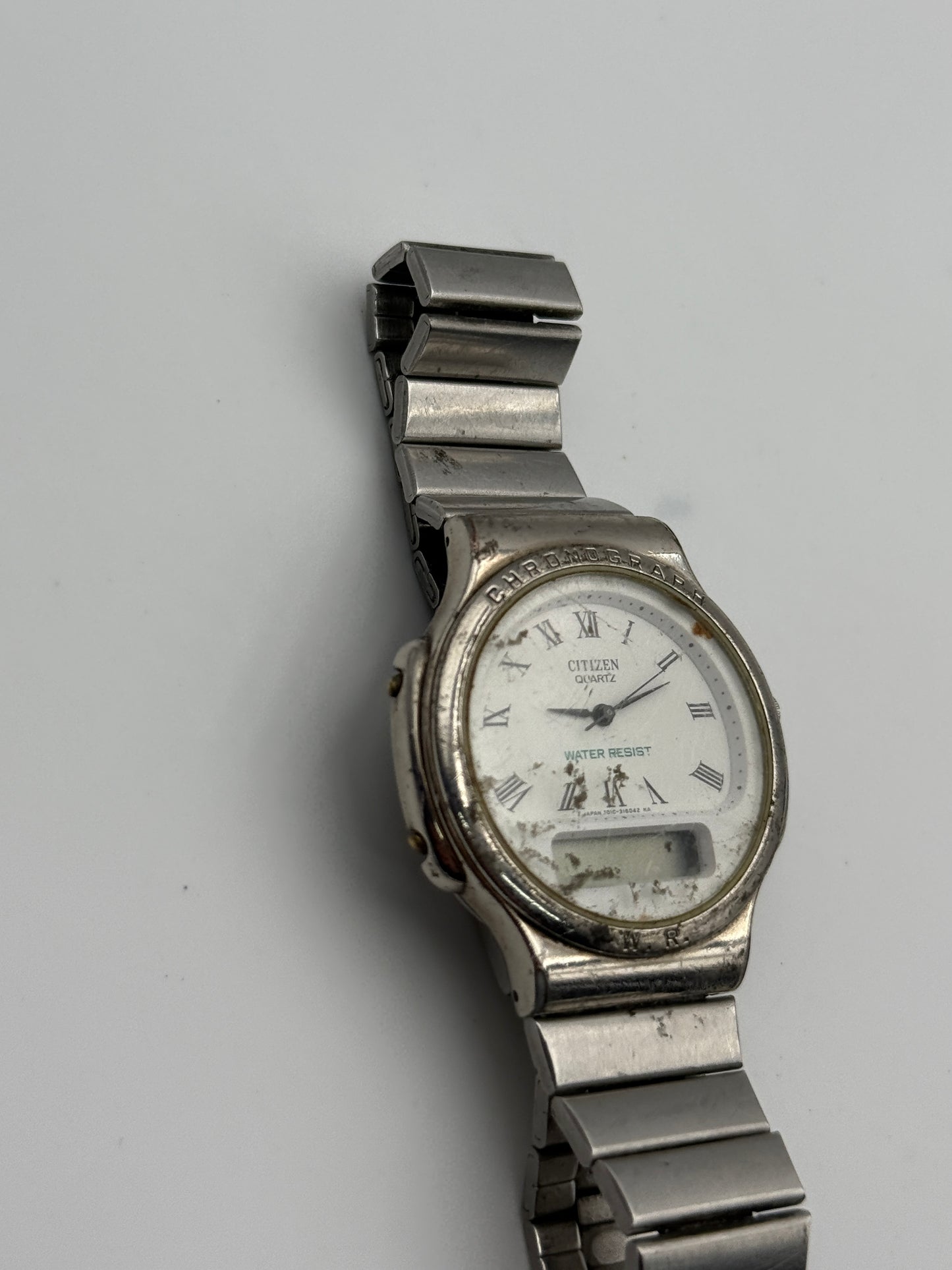 citizen t011 37mm