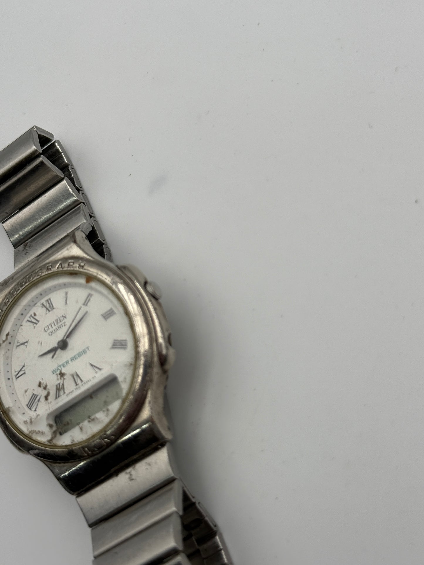 citizen t011 37mm