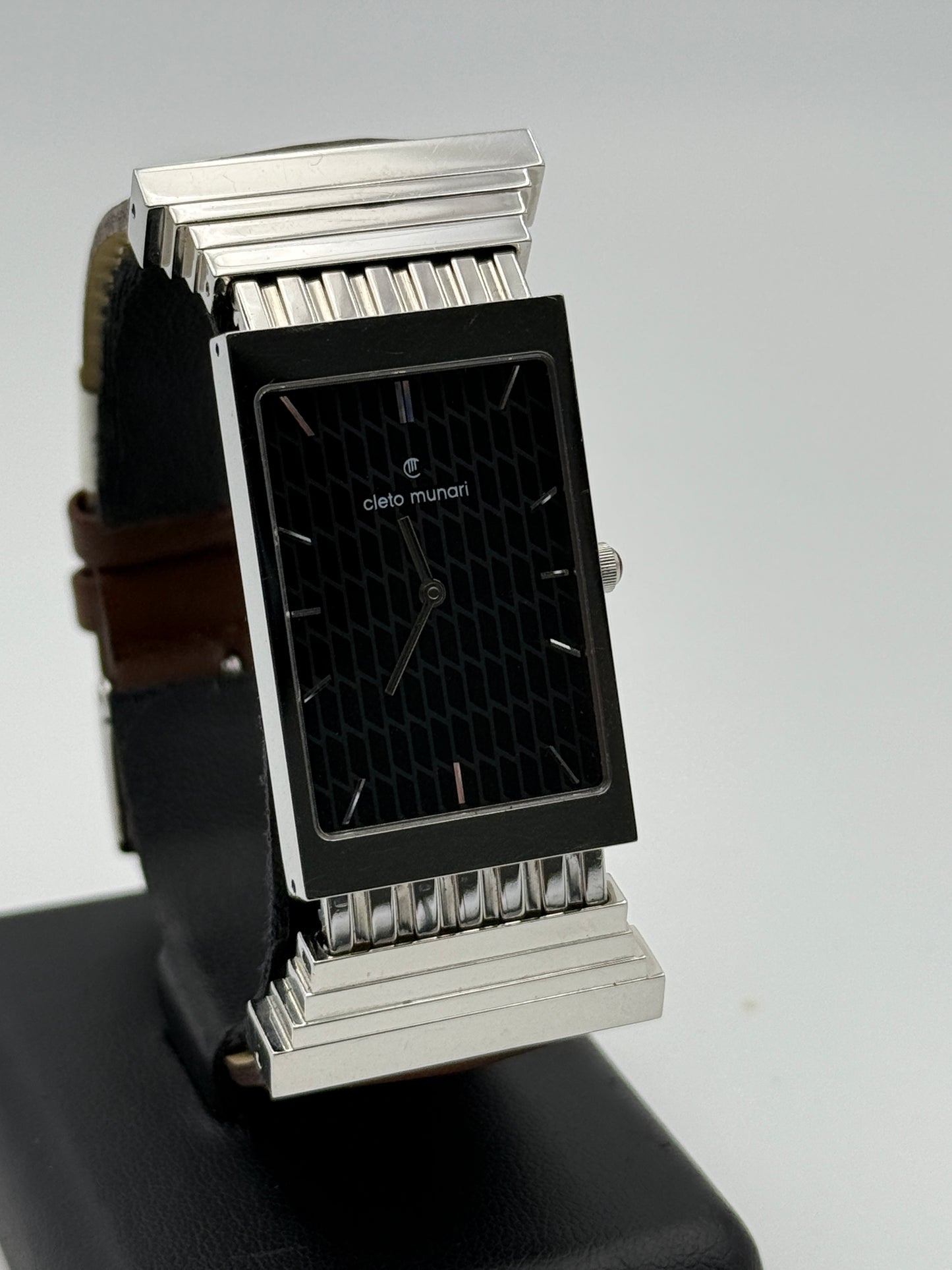 Cleto Munari Raro Orologio Disegnato da Hans Hollein  Per Cleto Munari Nel 1995