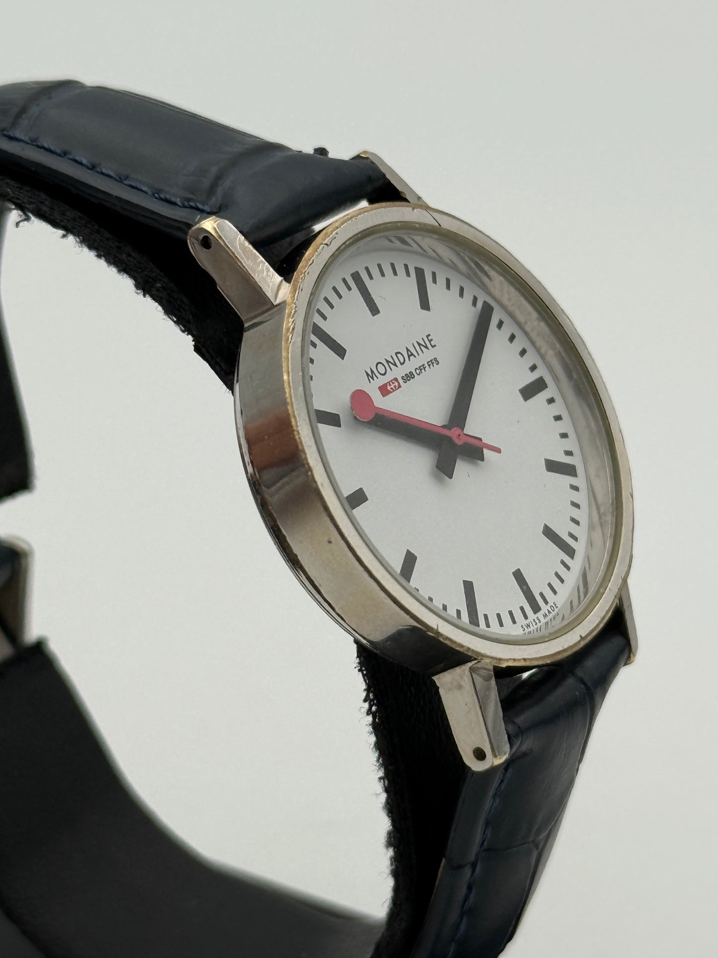 mondaine sbb cff ffs 33mm quartz swiss made collection