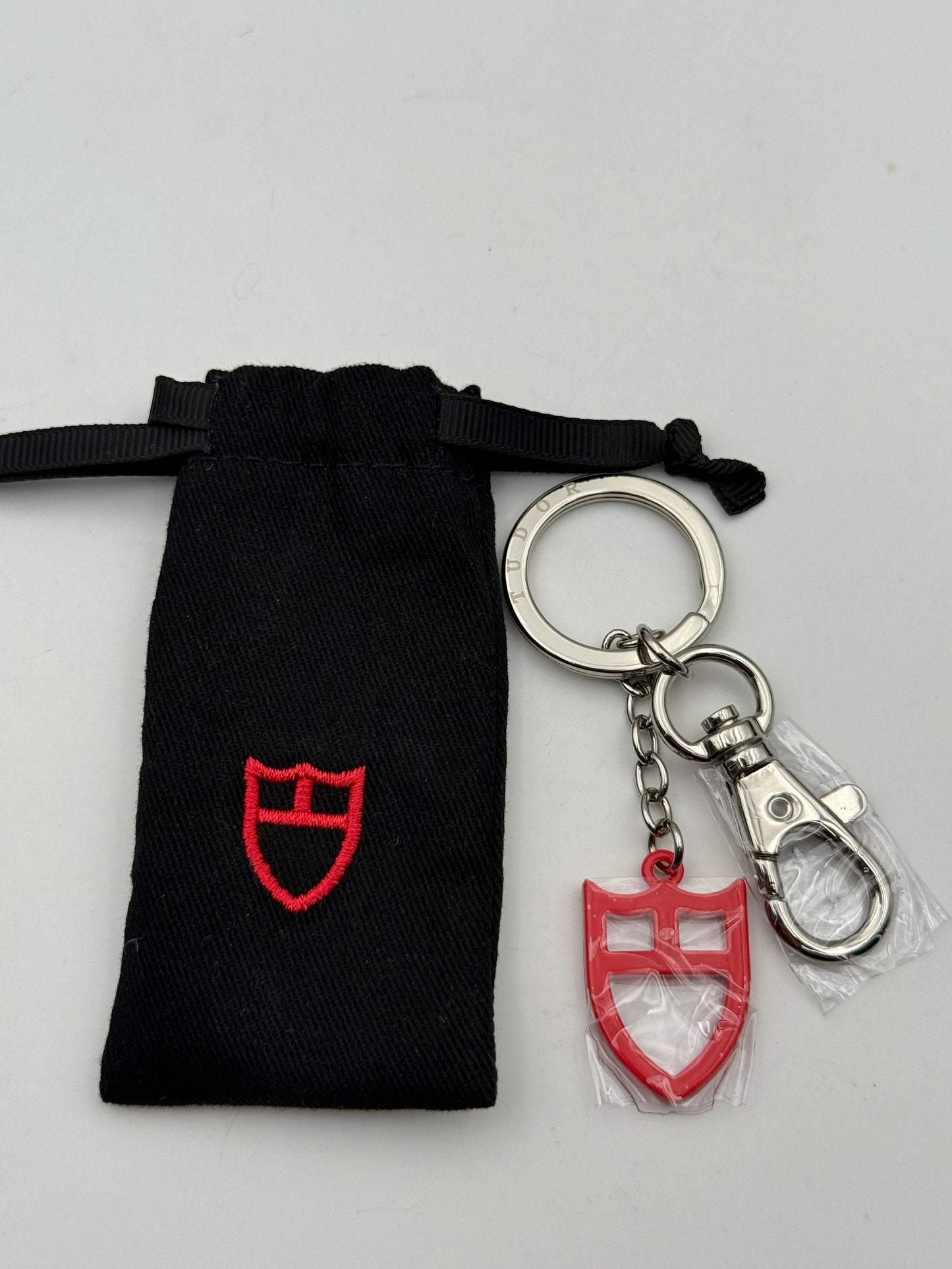 tudor gadget portachiavi key older accessories