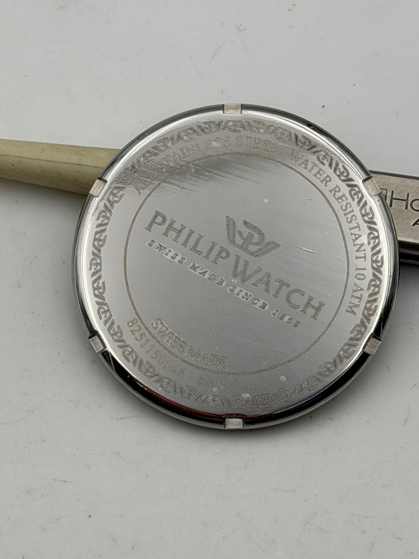 philip watch 8251150046-60092 35mm fondello caseback watch swiss made