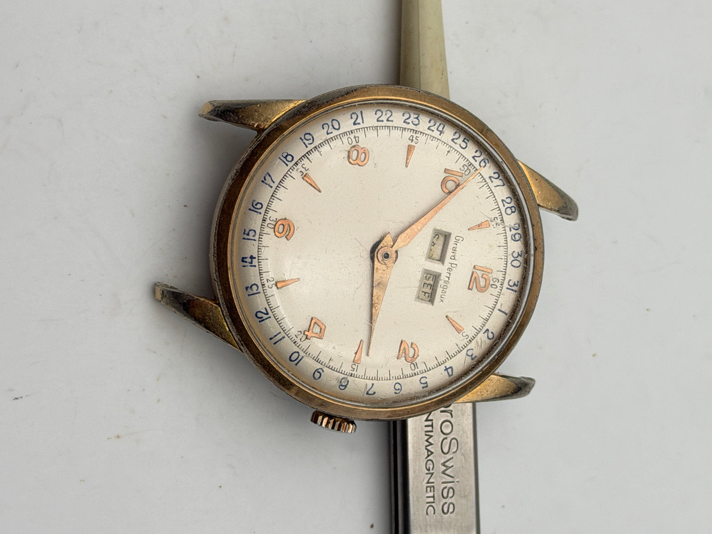 girard perregaux vintage calendar 35mm
