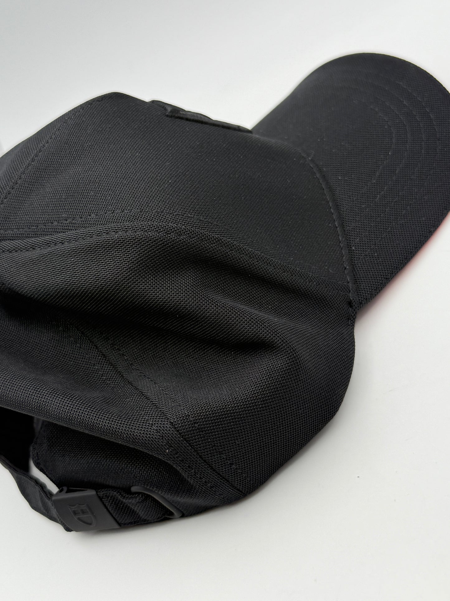 tudor berretto cappello caps born to dare new gadget accessories  nuovo new