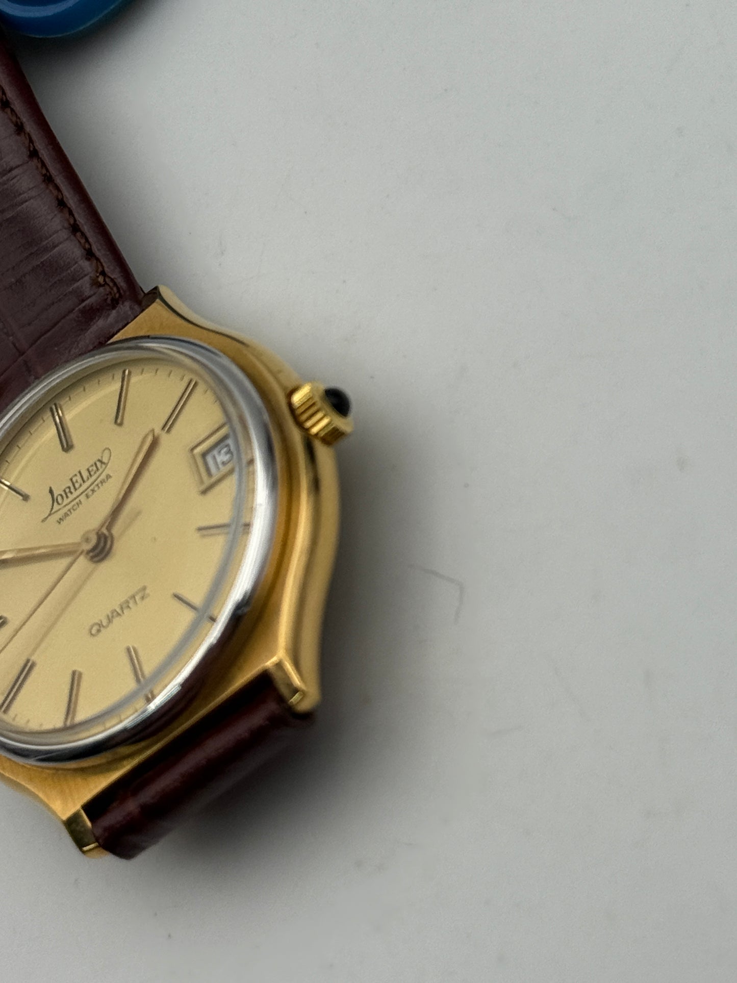 loreleix 34mm quartz vintage