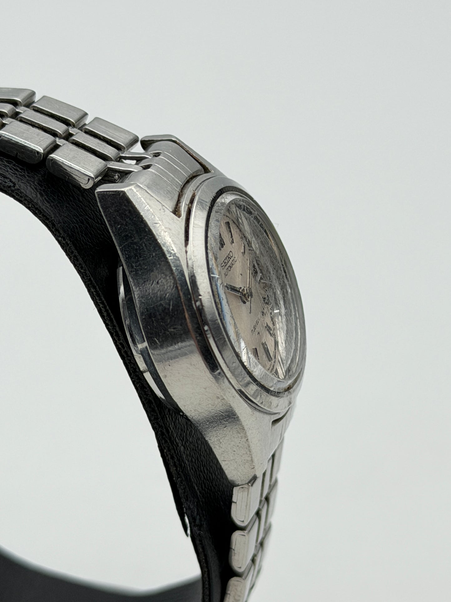 seiko automatic 2205-0690 25mm vintage