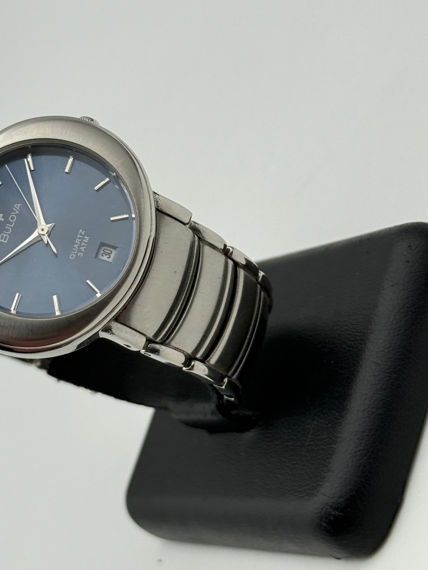 Bulova quartz 36mm watch vintage orologio