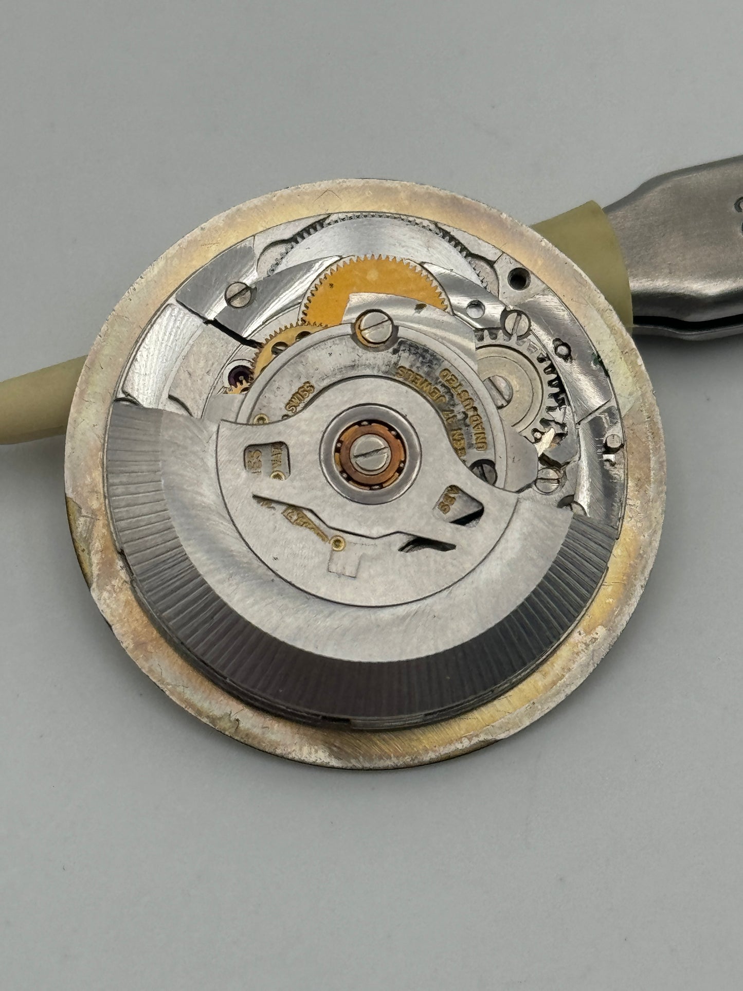 Longines l633.2 automatic movement movimento