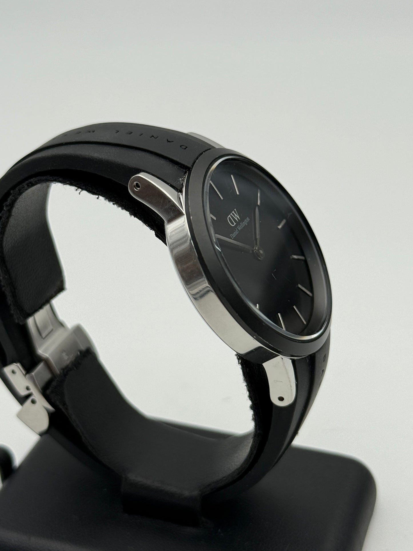 daniel wellington m40csb01 40mm quartz rare