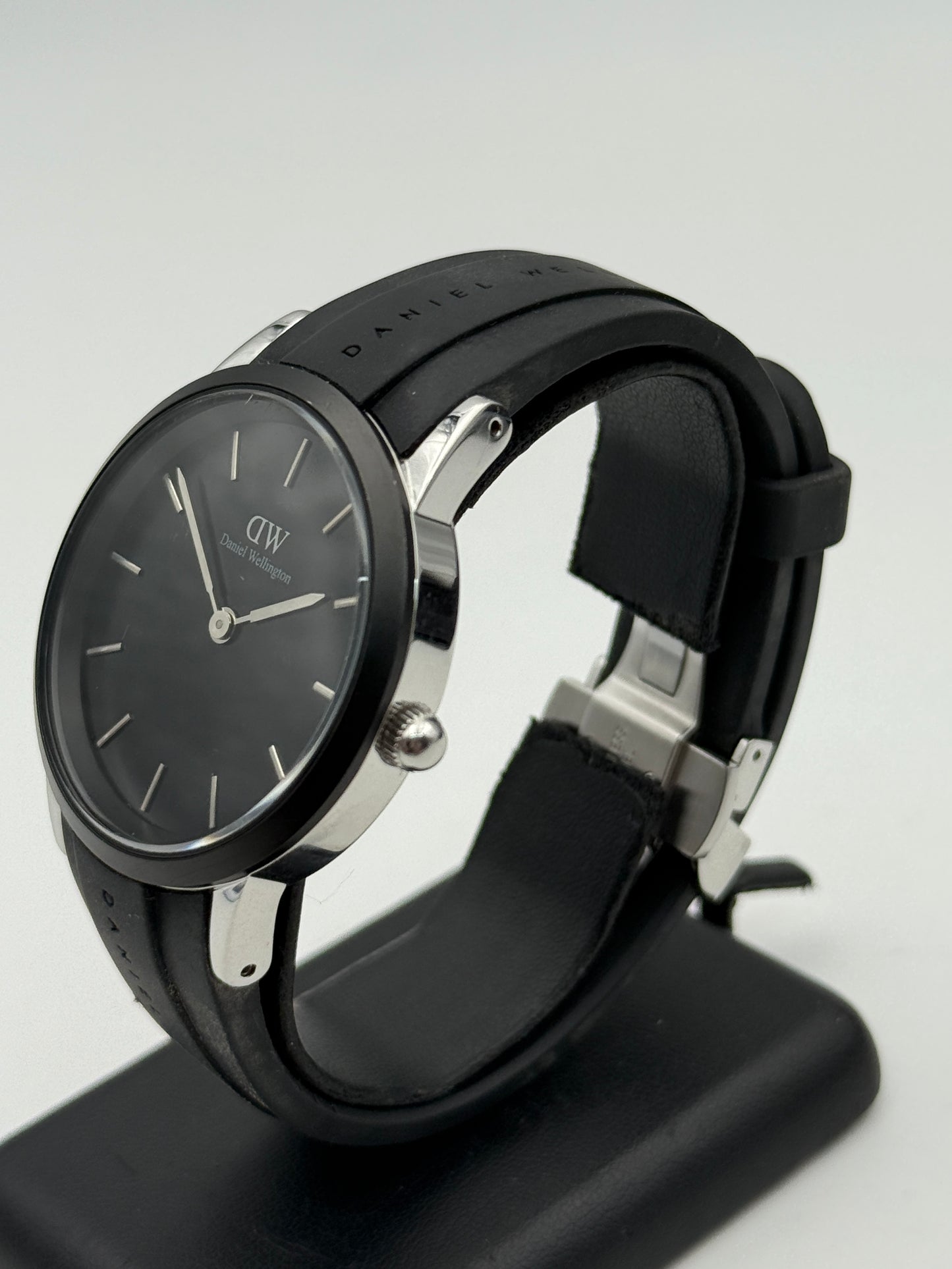 daniel wellington m40csb01 40mm quartz rare