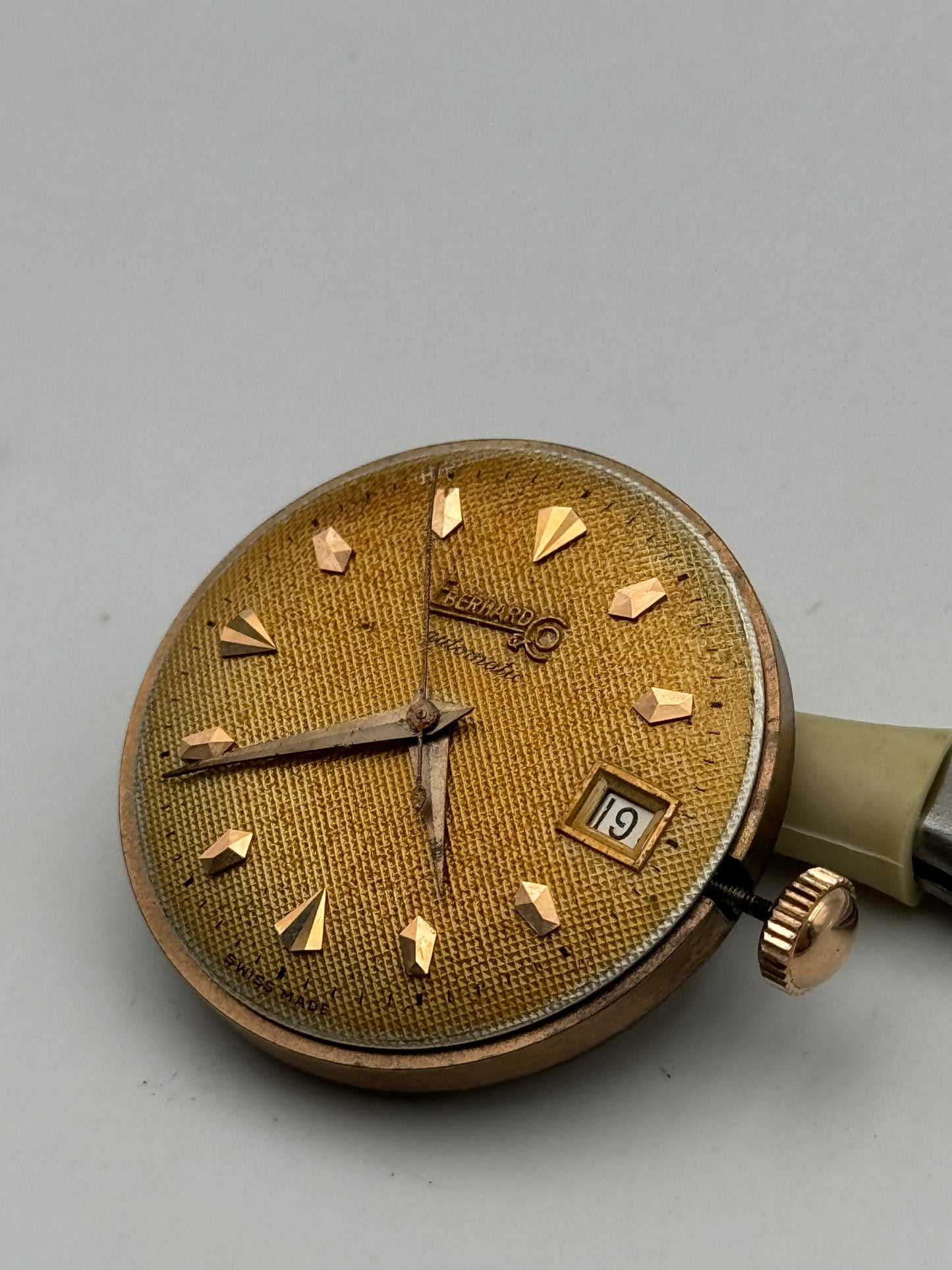 Eberhard & Co. 11500 nido d'ape honeycomb automatic movement movimento