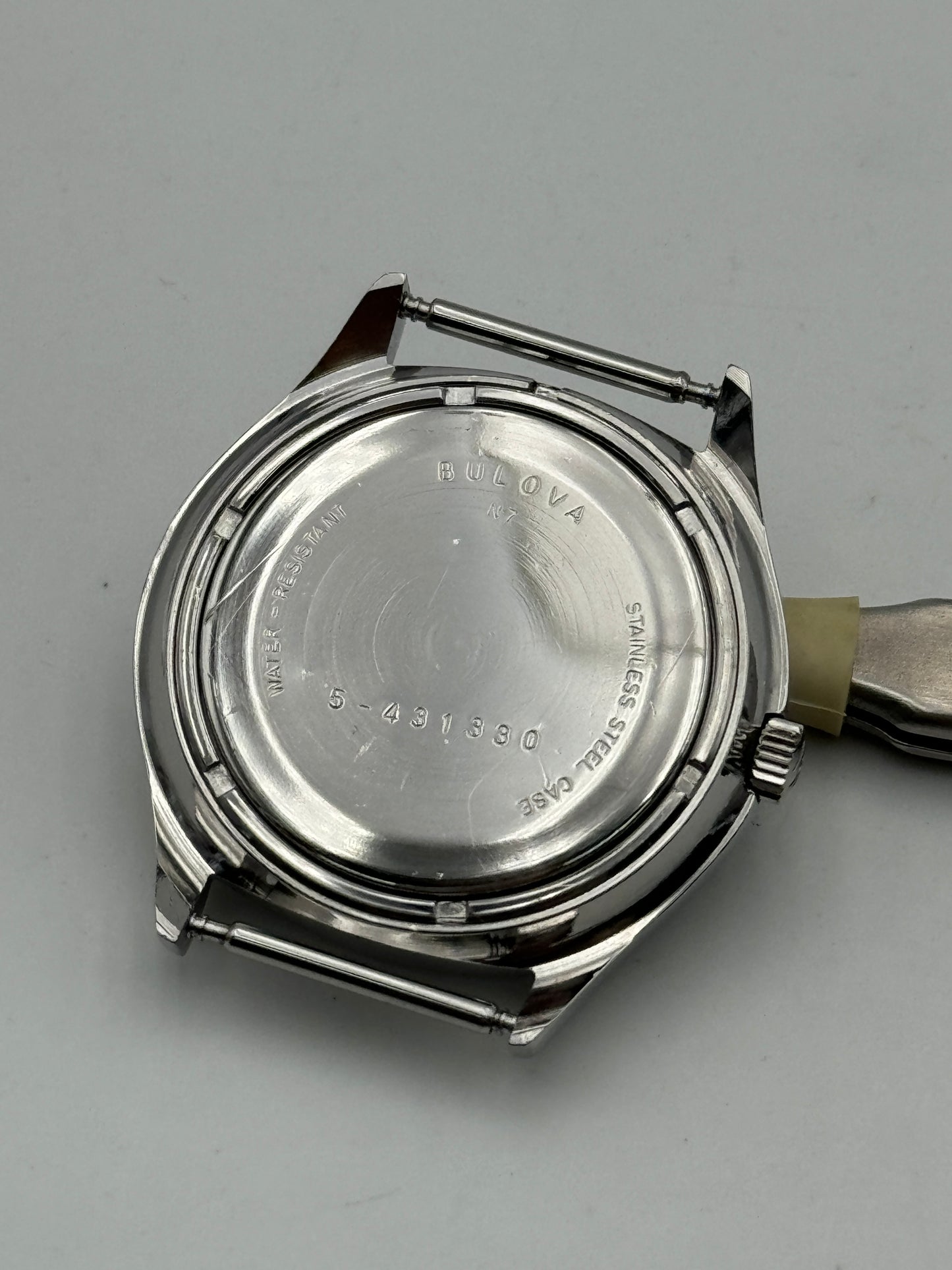 Bulova accutron quartz 36mm