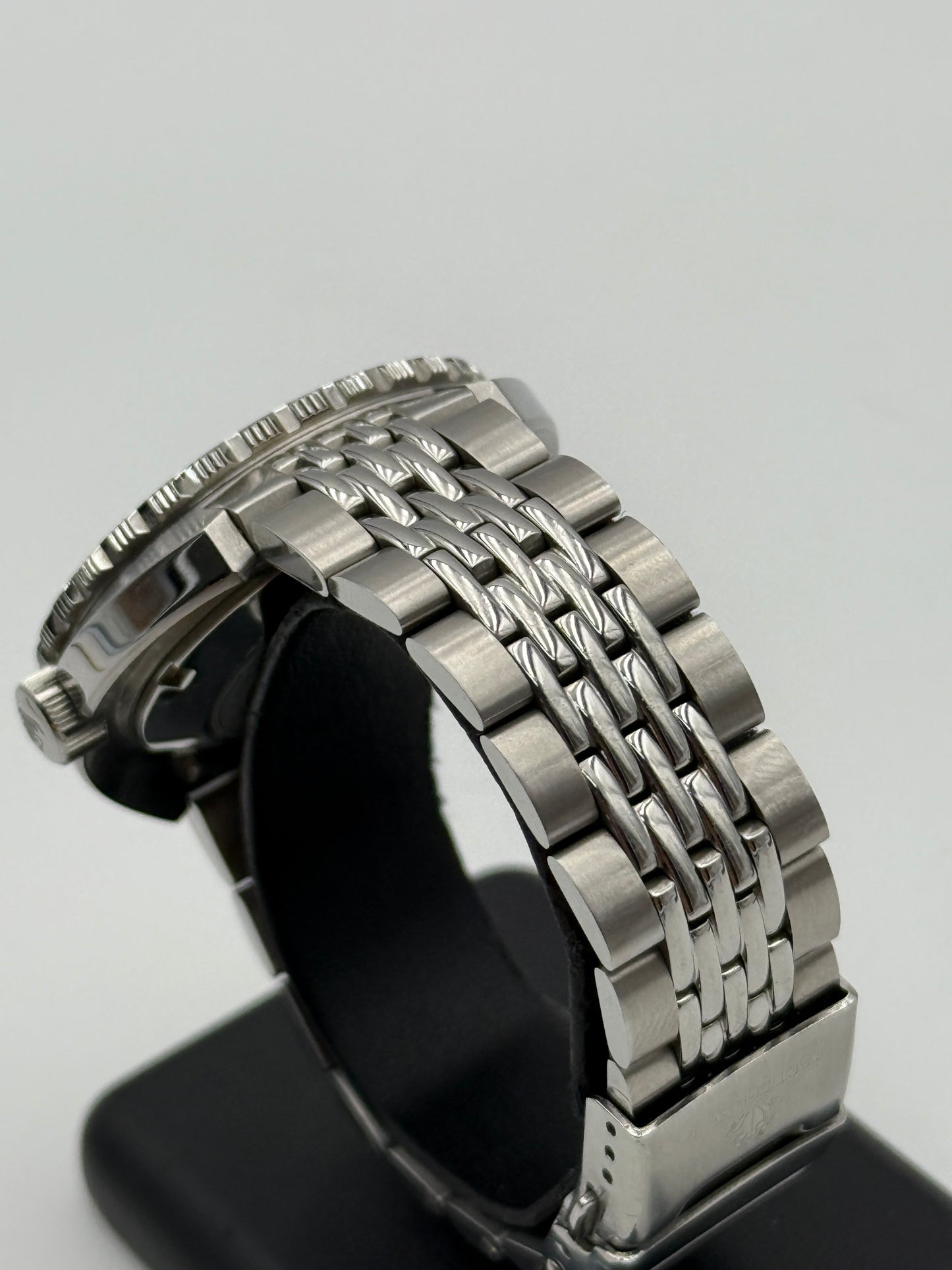 tactical frog automatic divers 200