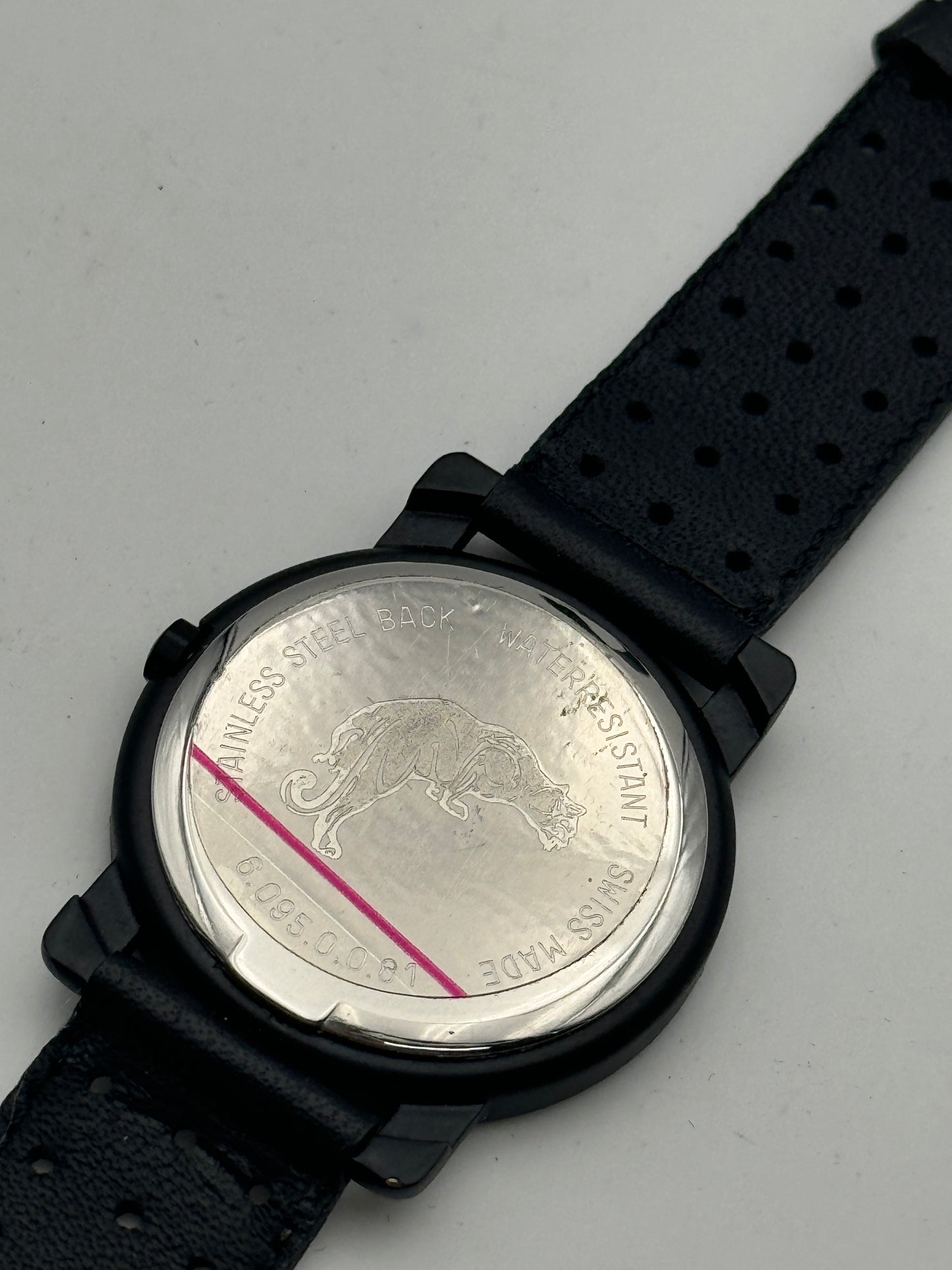 krizia swiss made watch rare 6.095.0.0.81 32mm black