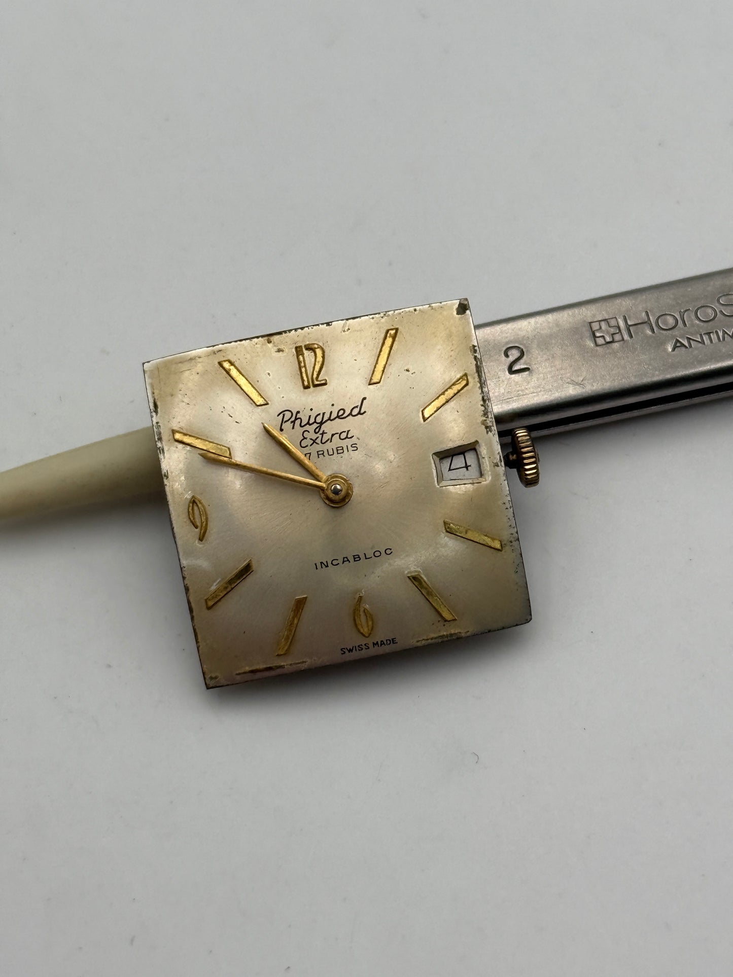 phigied extra fhf 76 movement movimento