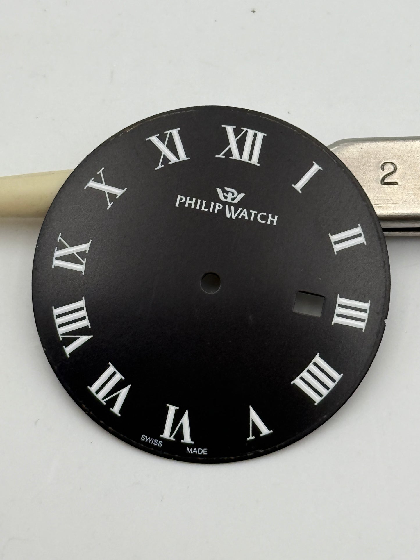 philip watch quartz 32.5mm black dial quadrante