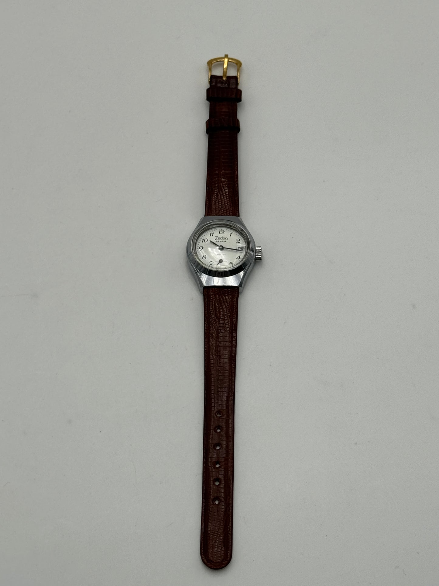 zedon geneve antichoc vintage watch