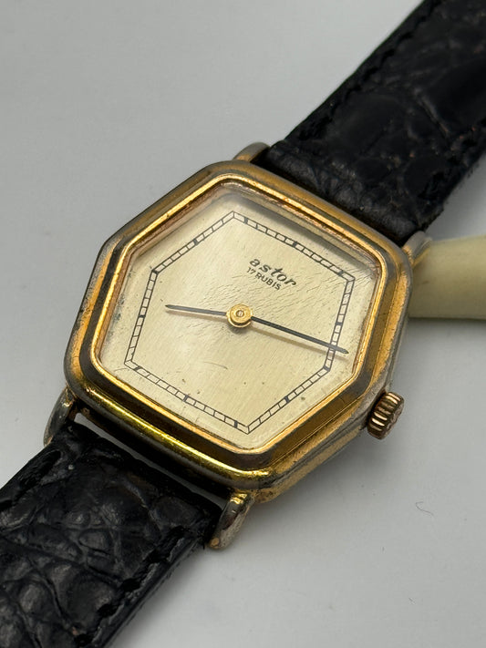 astor 17 rubis vintage watch