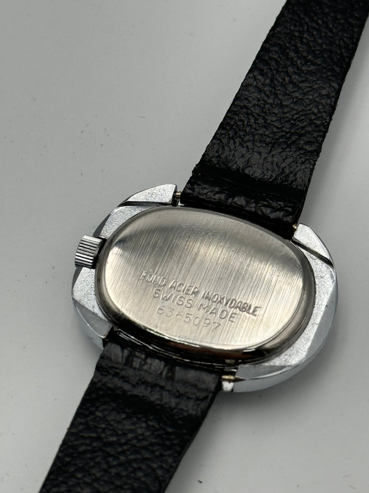 zedon geneve 17 rubis incabloc vintage