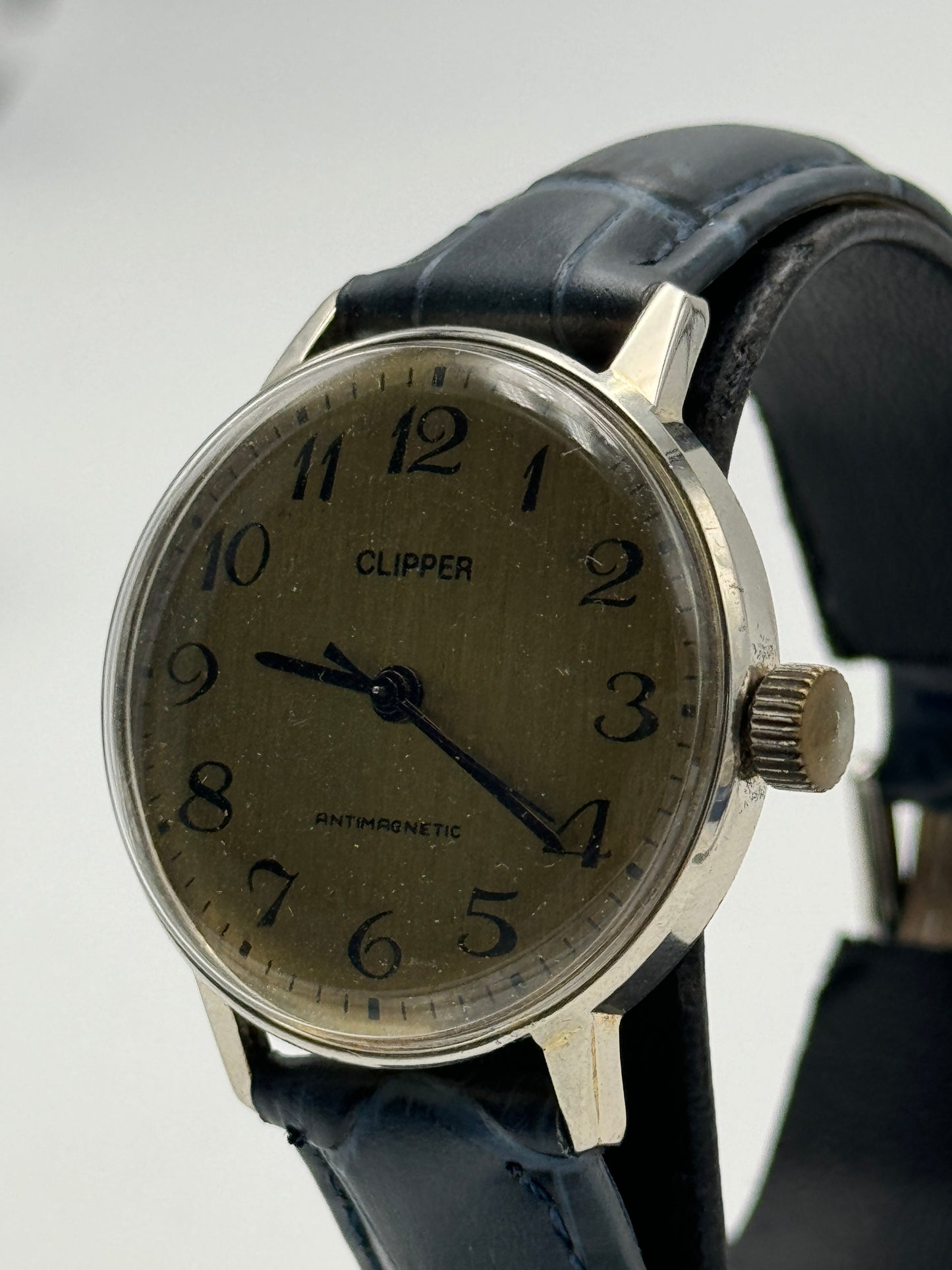 clipper vintage watch 33mm