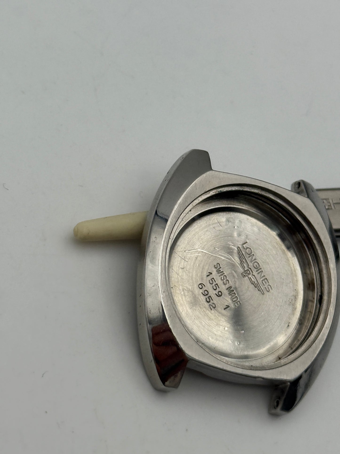 longines 1559-1-6952 37mm casa case