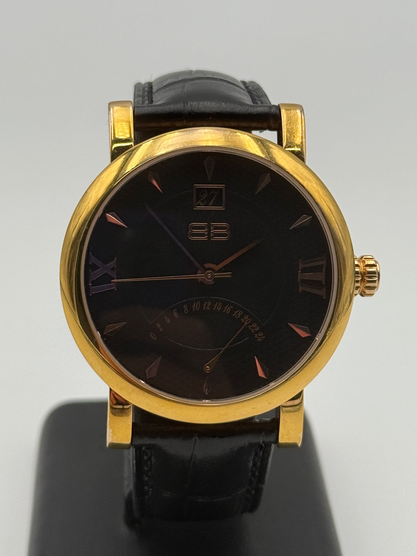 Balenciaga  retrogrado