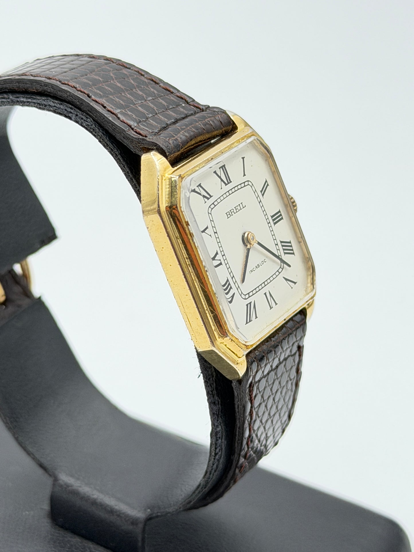 breil tank swiss made manual wind incabloc 26x32mm