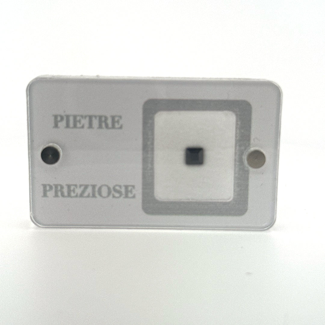 zaffiro sapphire blue carrè 0.68ct blister natural